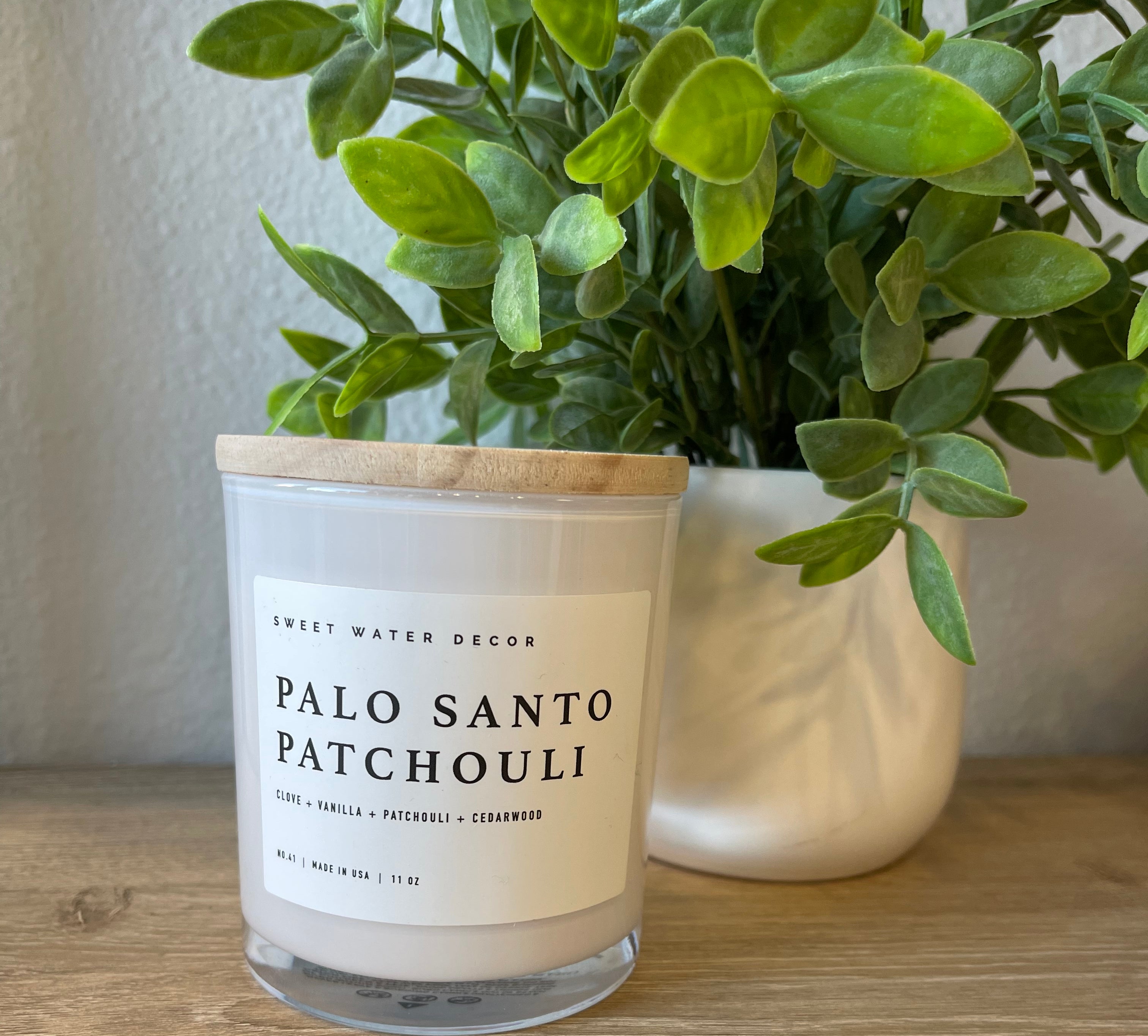 Sweet Water 11 oz Soy Candle-Candles-sweet water decor-The Silo Boutique, Women's Fashion Boutique Located in Warren and Grand Forks North Dakota