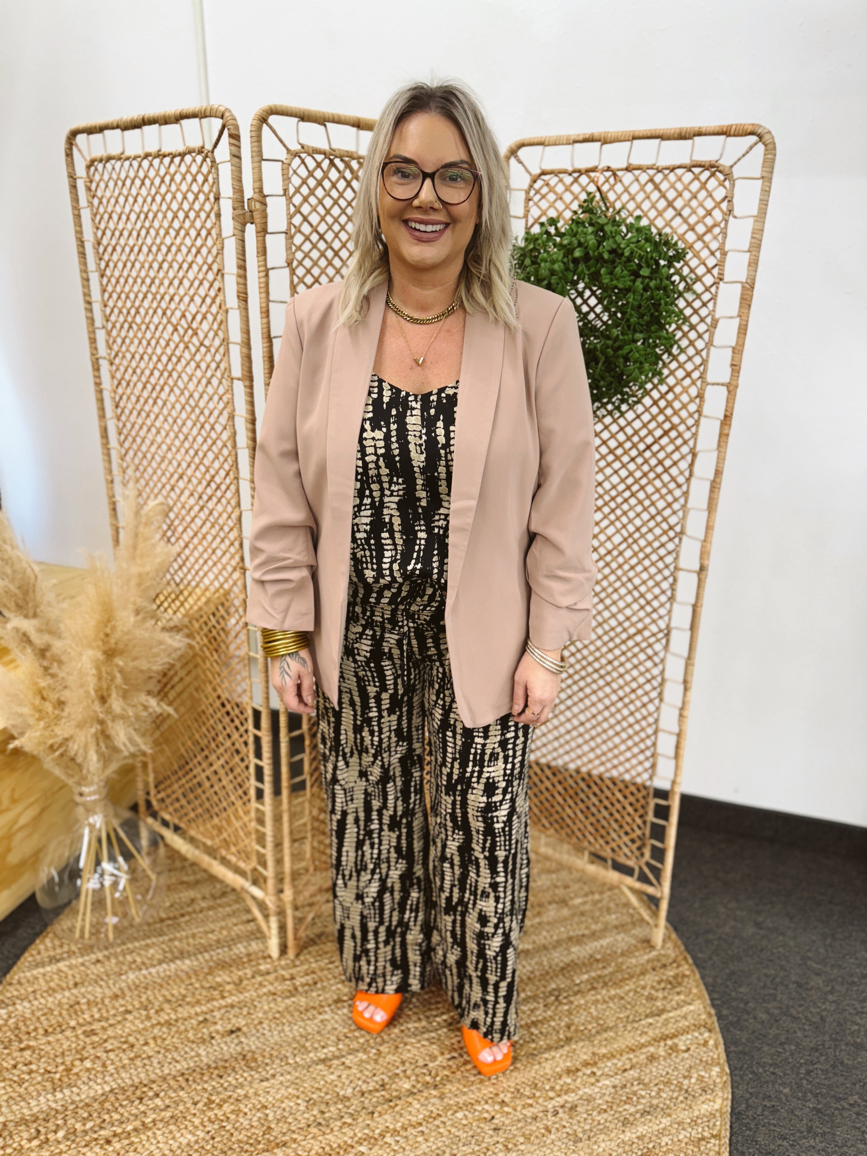Classic Mocha Blazer-Final Sale-Blazers-eesome-The Silo Boutique, Women's Fashion Boutique Located in Warren and Grand Forks North Dakota