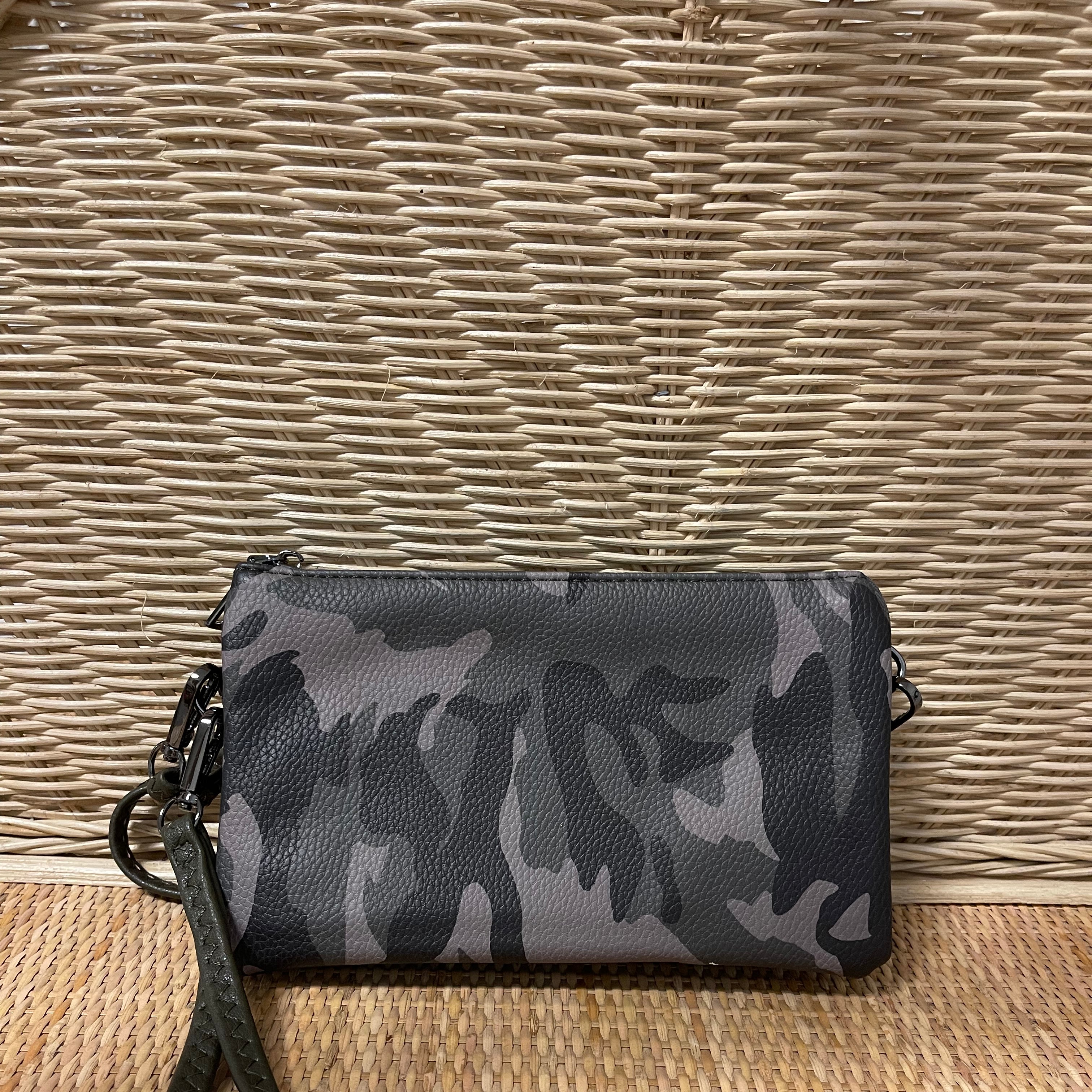 Riley 3 Compartment Crossbody/Wristlet-Crossbody Purses-Jen and Co-The Silo Boutique, Women's Fashion Boutique Located in Warren and Grand Forks North Dakota
