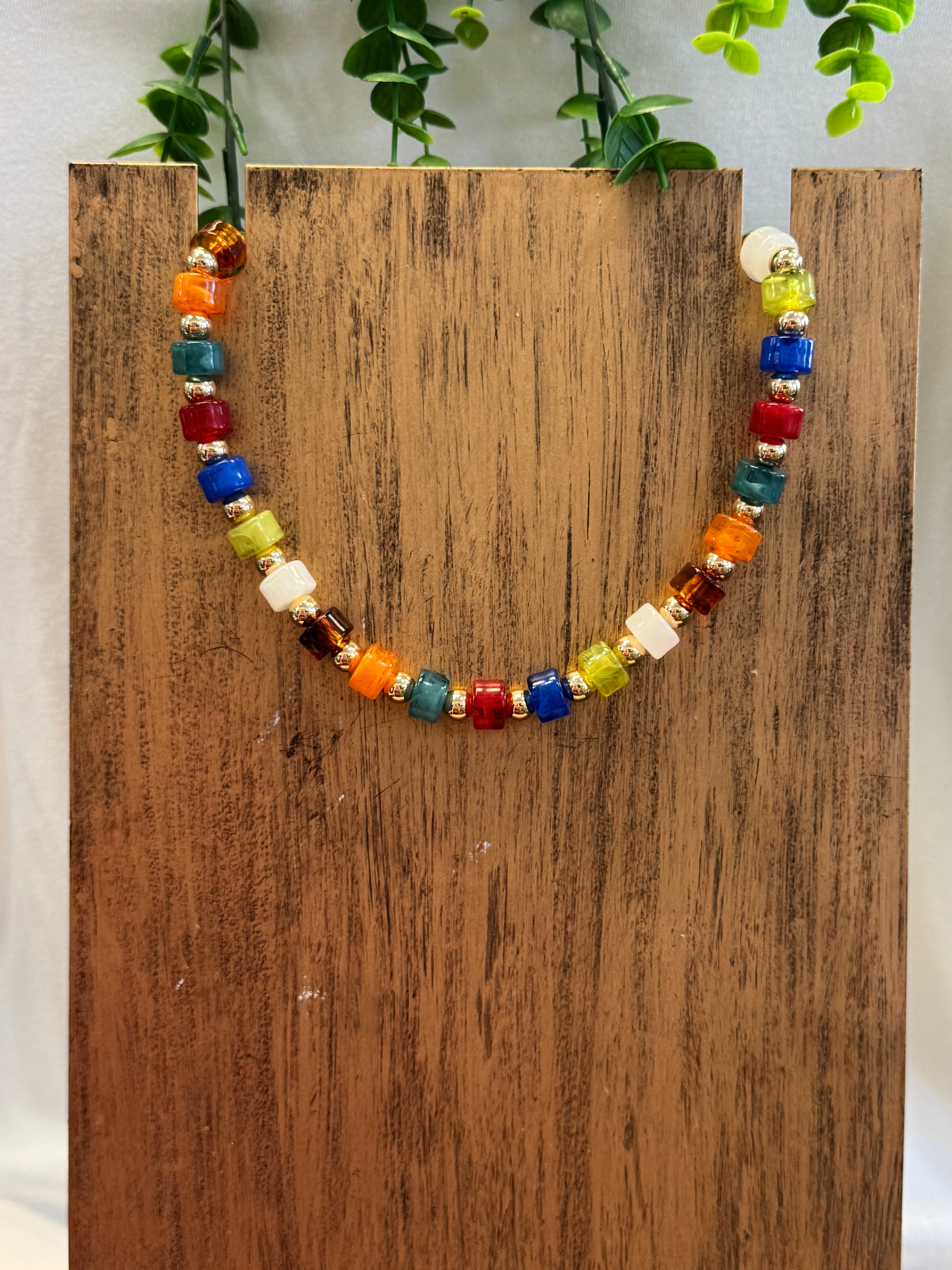 Multi Resin Magnetic Clasp Necklace-Necklaces-Dallas Market-The Silo Boutique, Women's Fashion Boutique Located in Warren and Grand Forks North Dakota