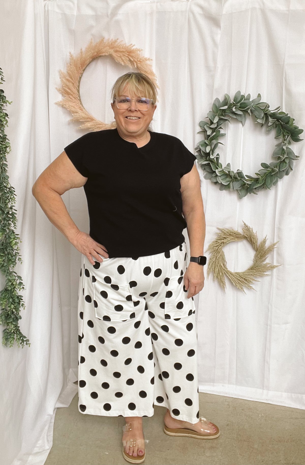 Everly Short Sleeve Lightweight Sweater-Black-Short Sleeve Tops-entro-The Silo Boutique, Women's Fashion Boutique Located in Warren and Grand Forks North Dakota