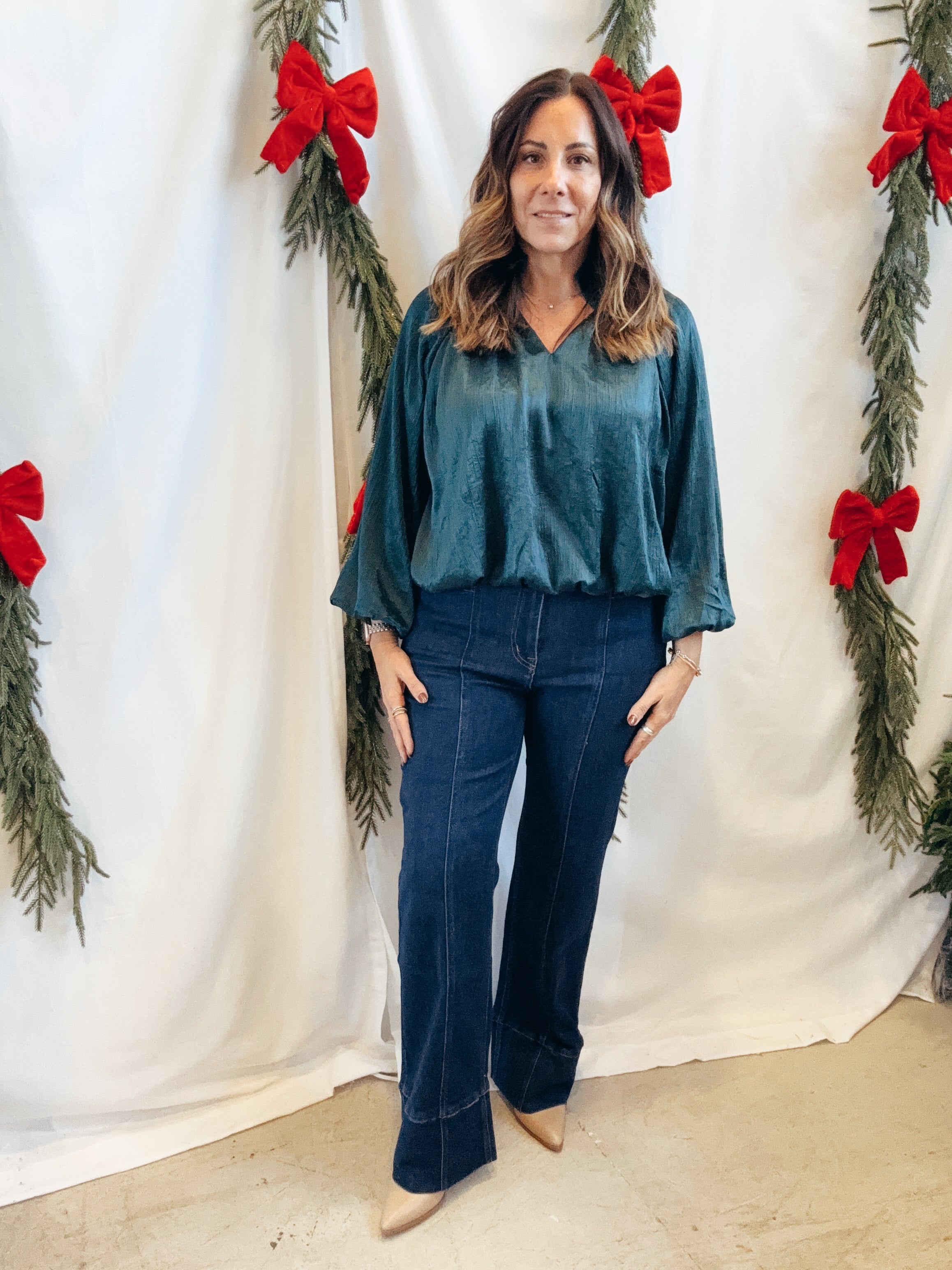 Green Balloon Sleeve V Neck Top-Long Sleeve Tops-entro-The Silo Boutique, Women's Fashion Boutique Located in Warren and Grand Forks North Dakota