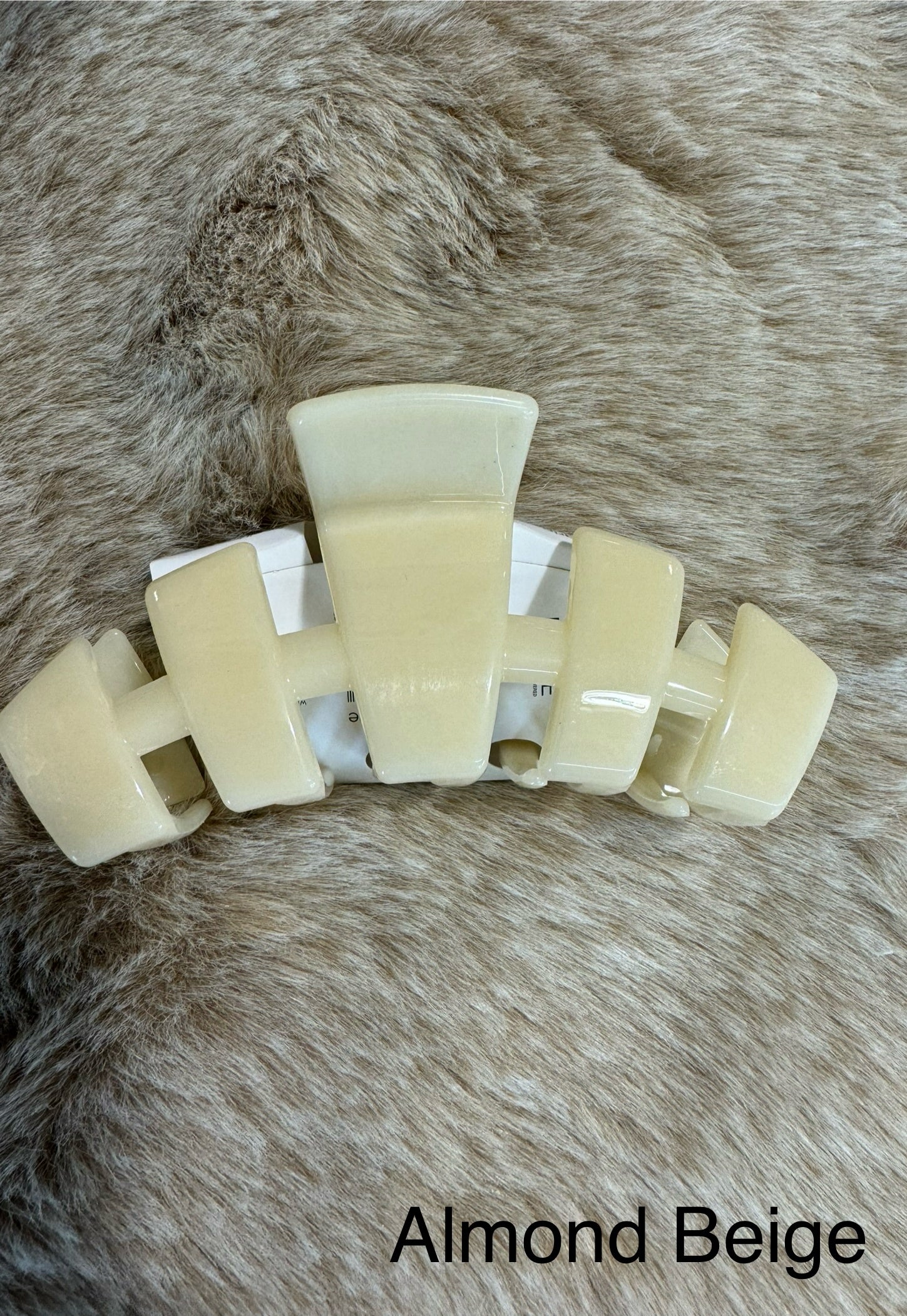 Teleties Classic Claw Clip-Hair Accessories-teleties-The Silo Boutique, Women's Fashion Boutique Located in Warren and Grand Forks North Dakota