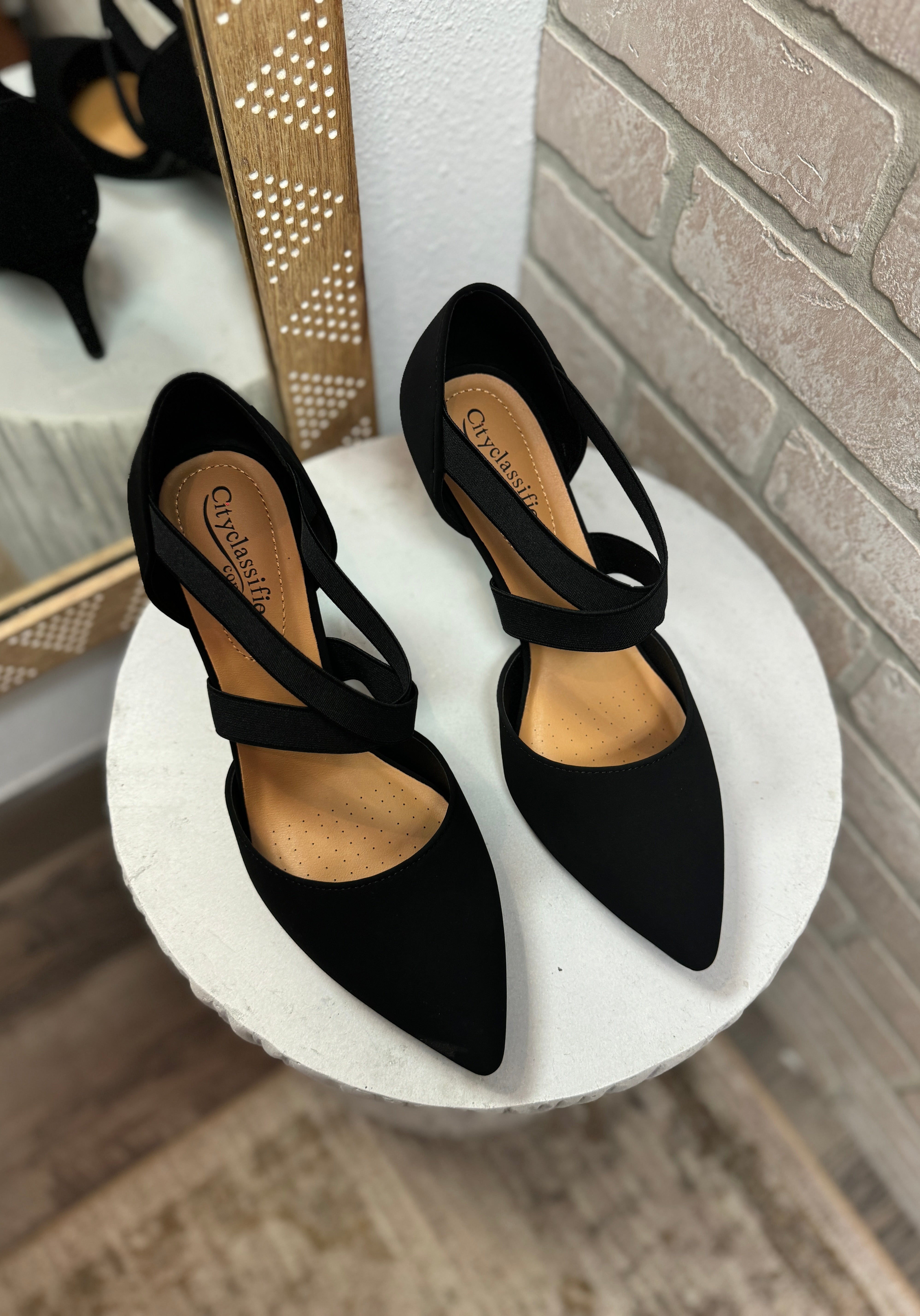 Soda Neal Black Heel Shoe-Final Sale-Heels-soda-The Silo Boutique, Women's Fashion Boutique Located in Warren and Grand Forks North Dakota