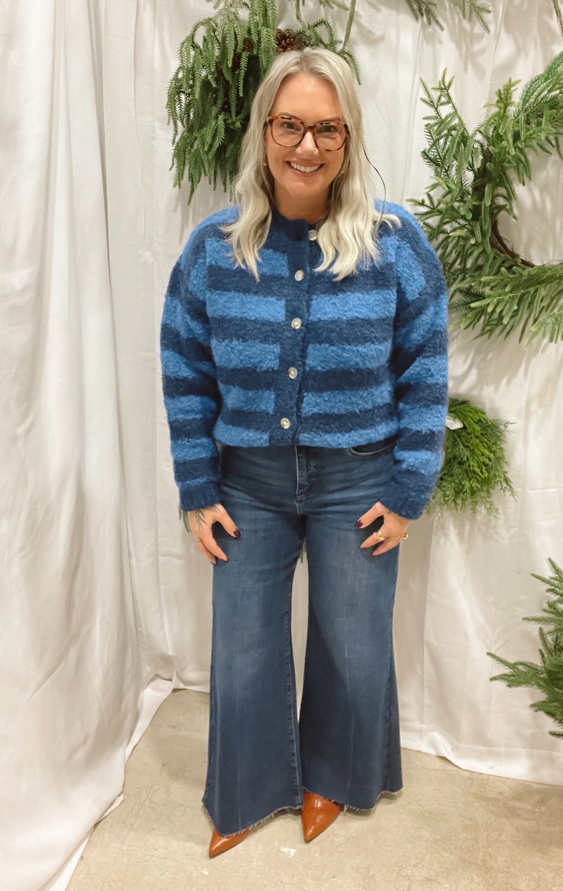 Risen Wide Leg Palazzo Jeans-Jeans-risen-The Silo Boutique, Women's Fashion Boutique Located in Warren and Grand Forks North Dakota