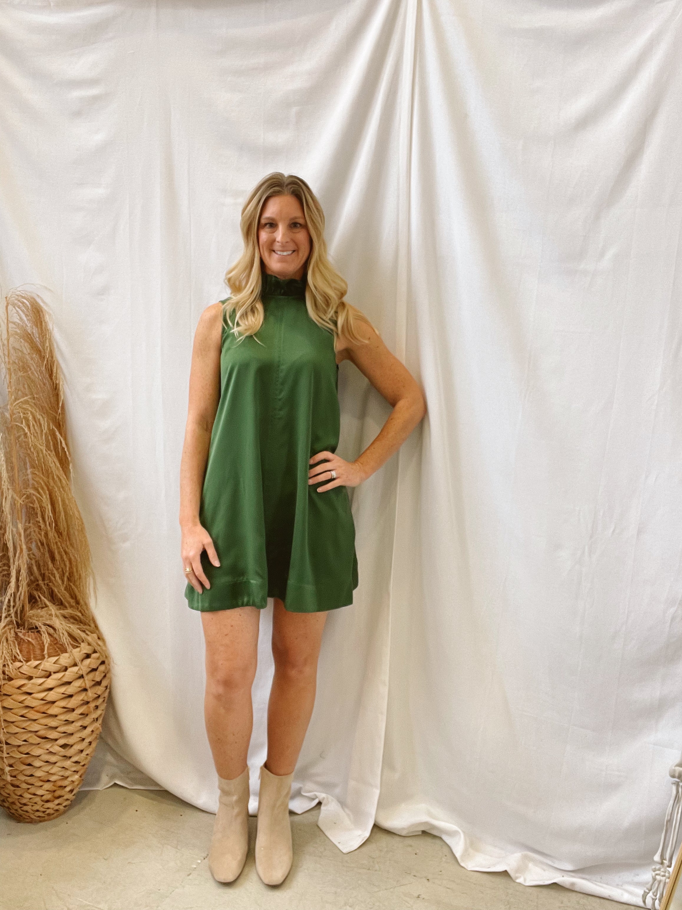 Apple Green Halter Dress-Dresses-pinch-The Silo Boutique, Women's Fashion Boutique Located in Warren and Grand Forks North Dakota