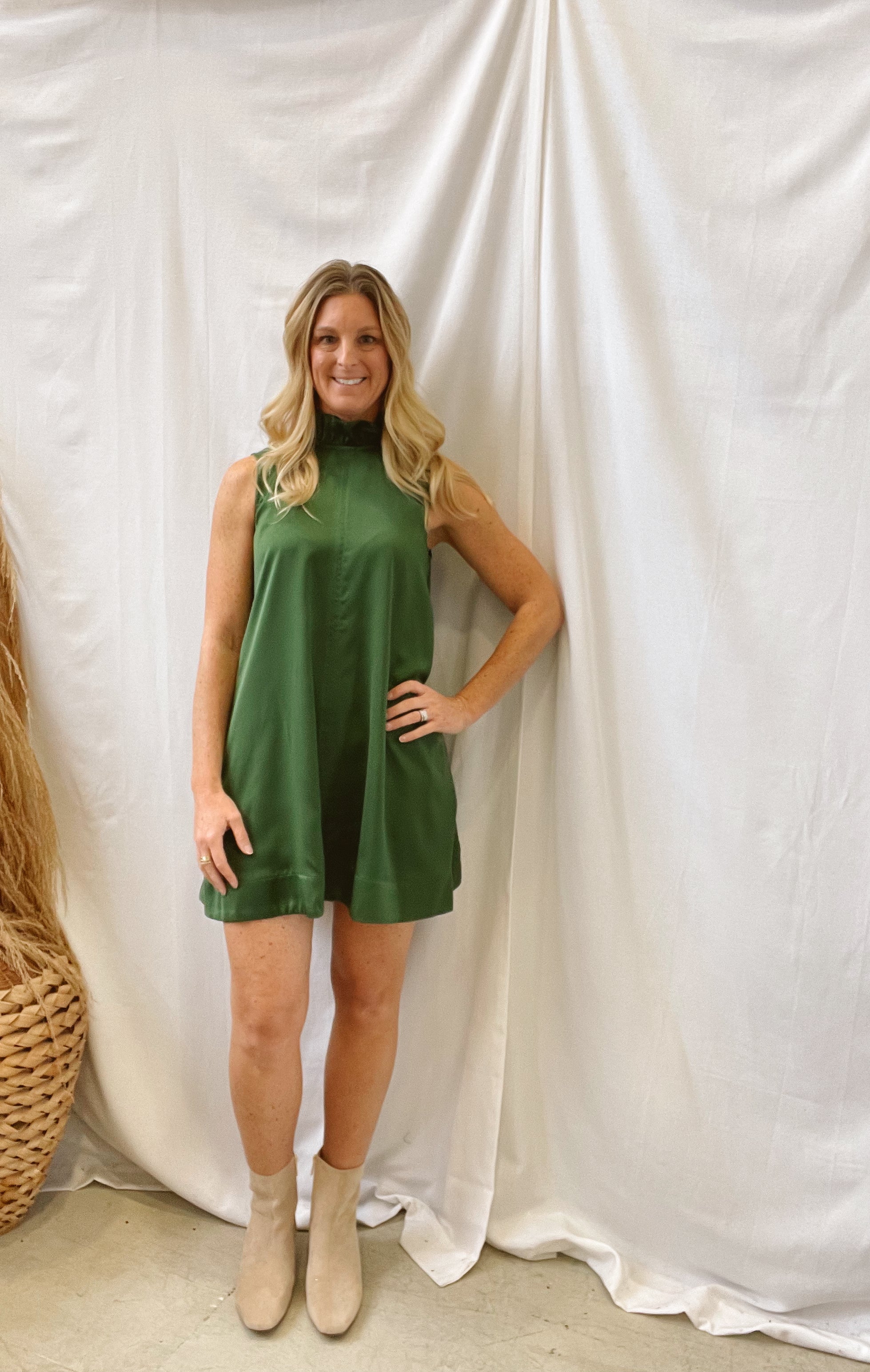 Apple Green Halter Dress-Dresses-pinch-The Silo Boutique, Women's Fashion Boutique Located in Warren and Grand Forks North Dakota
