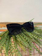 Dax Callie Sunglasses-Sunglasses-dax-The Silo Boutique, Women's Fashion Boutique Located in Warren and Grand Forks North Dakota