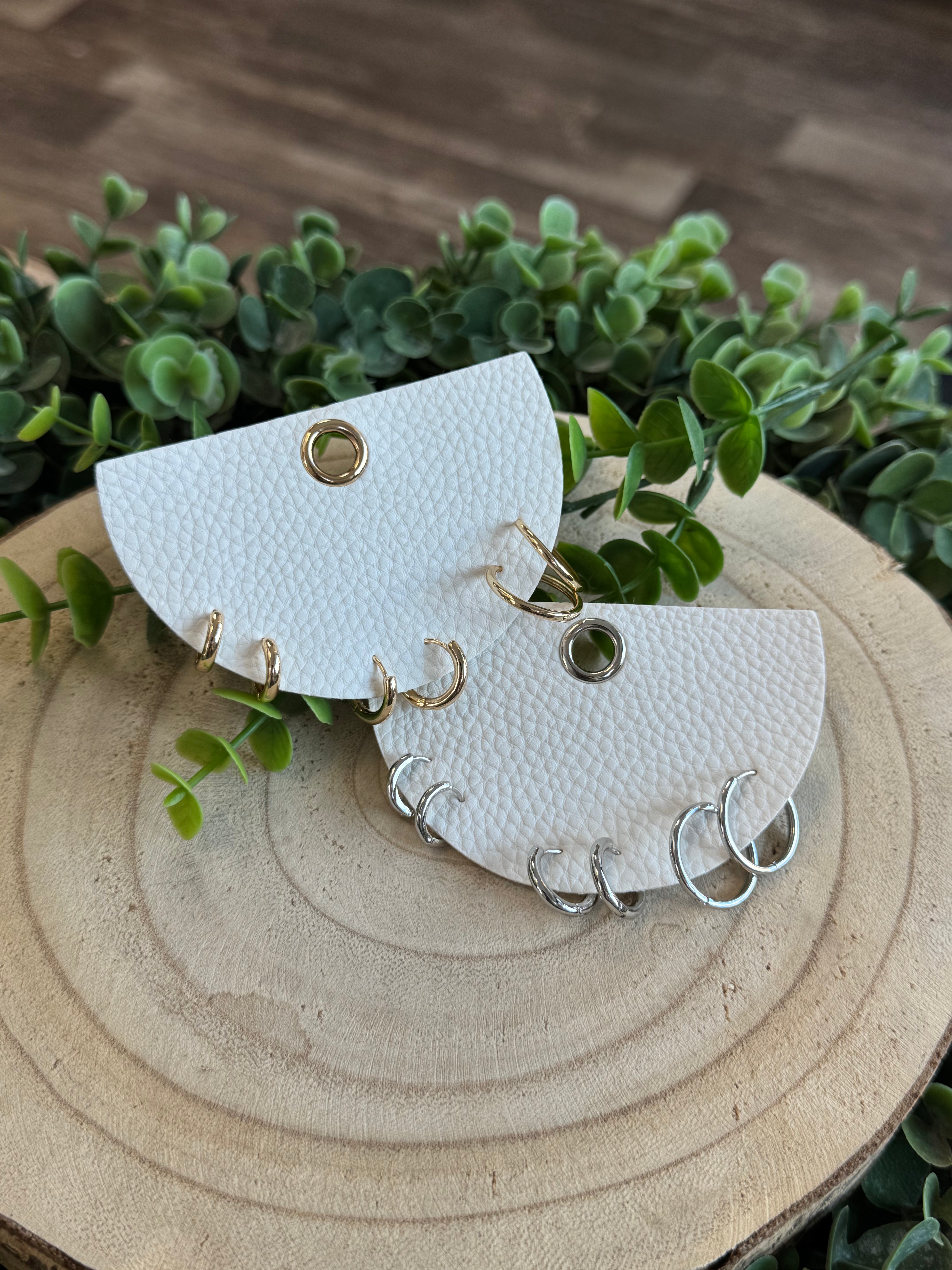 Dainty Mini Hoop Set-Earrings-Fame-The Silo Boutique, Women's Fashion Boutique Located in Warren and Grand Forks North Dakota