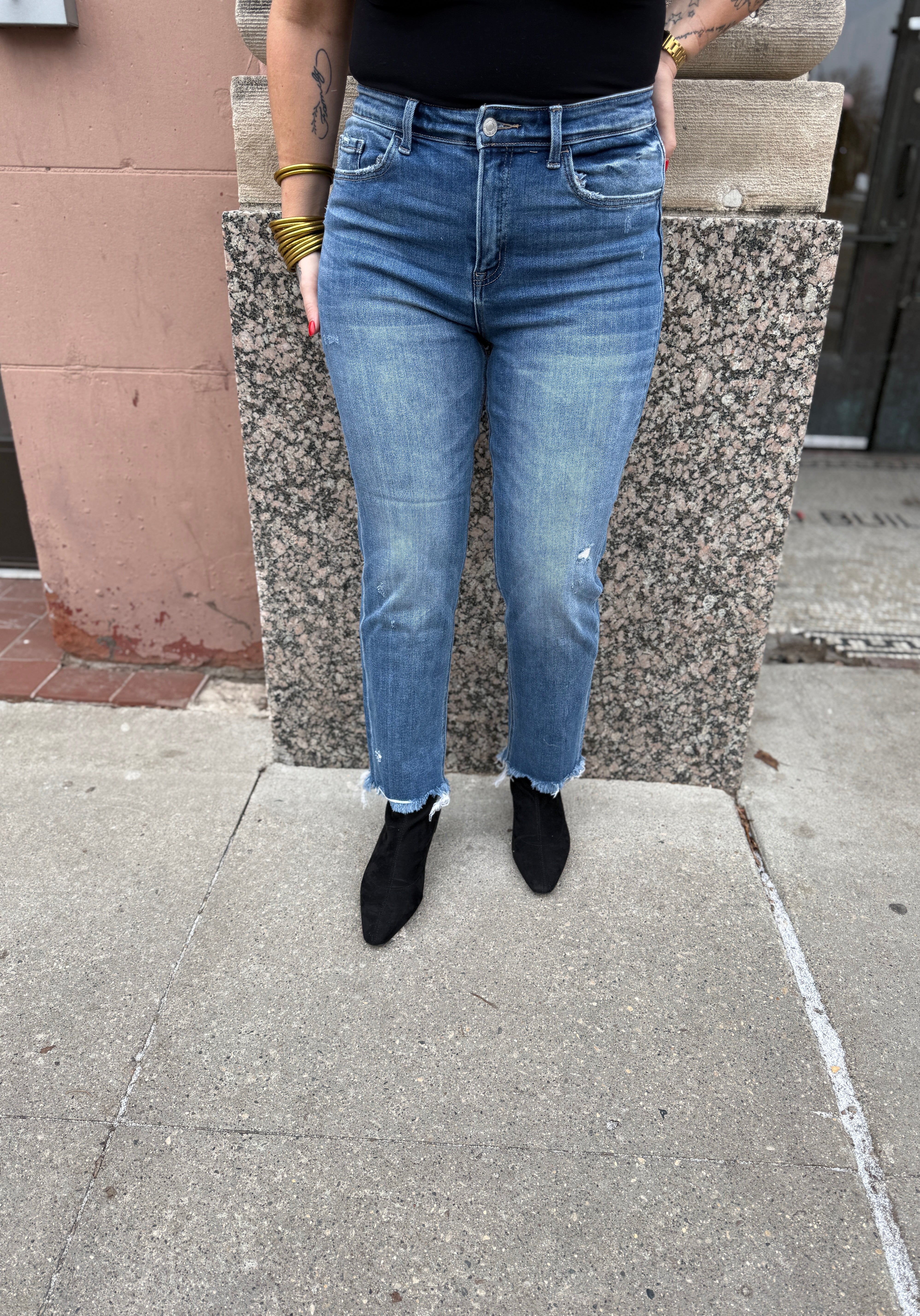 Vervet River Lagan Straight Jeans-Final Sale-Jeans-vervet-The Silo Boutique, Women's Fashion Boutique Located in Warren and Grand Forks North Dakota