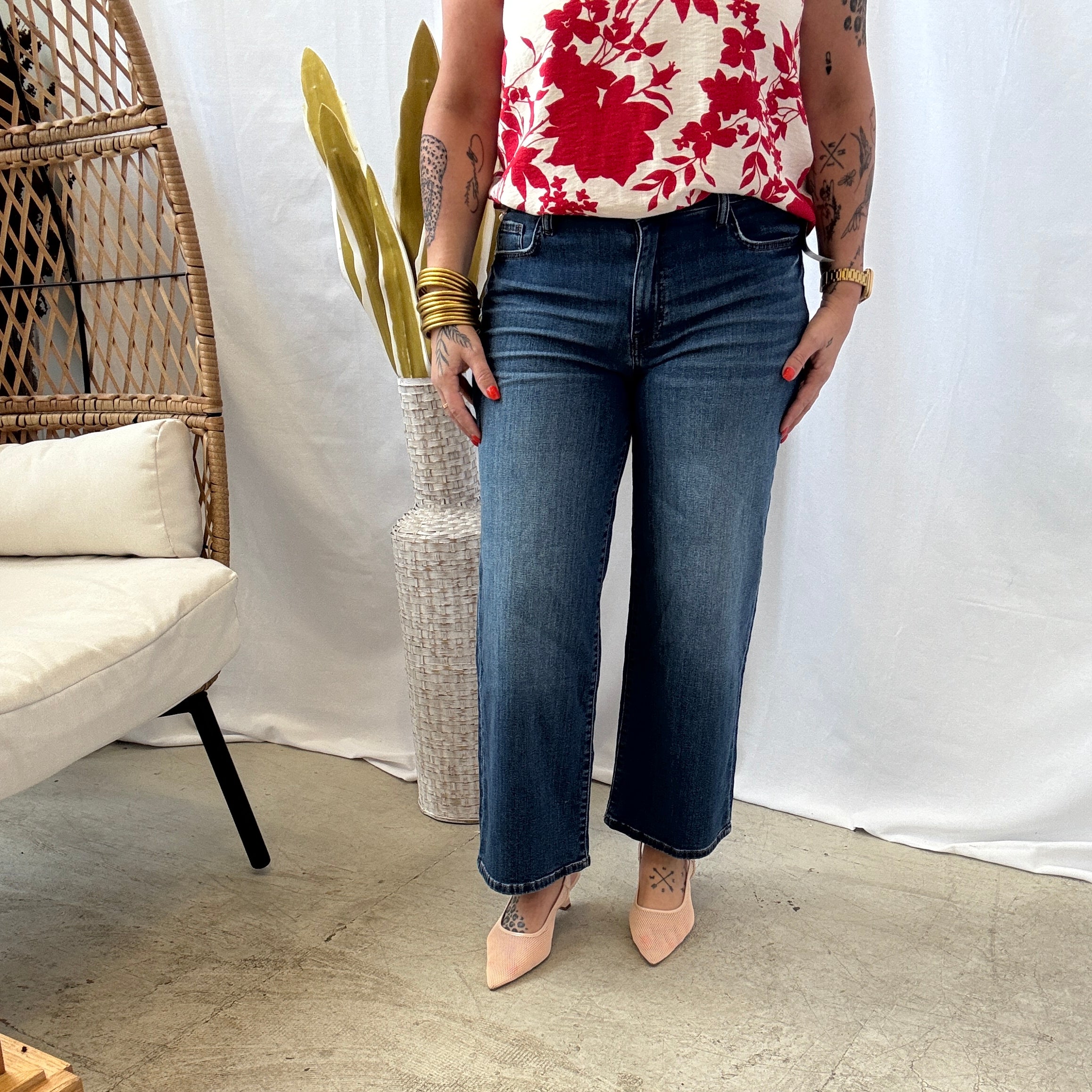 Kut Charlotte High Rise Wide Leg Jeans-Final Sale-Jeans-Kut-The Silo Boutique, Women's Fashion Boutique Located in Warren and Grand Forks North Dakota