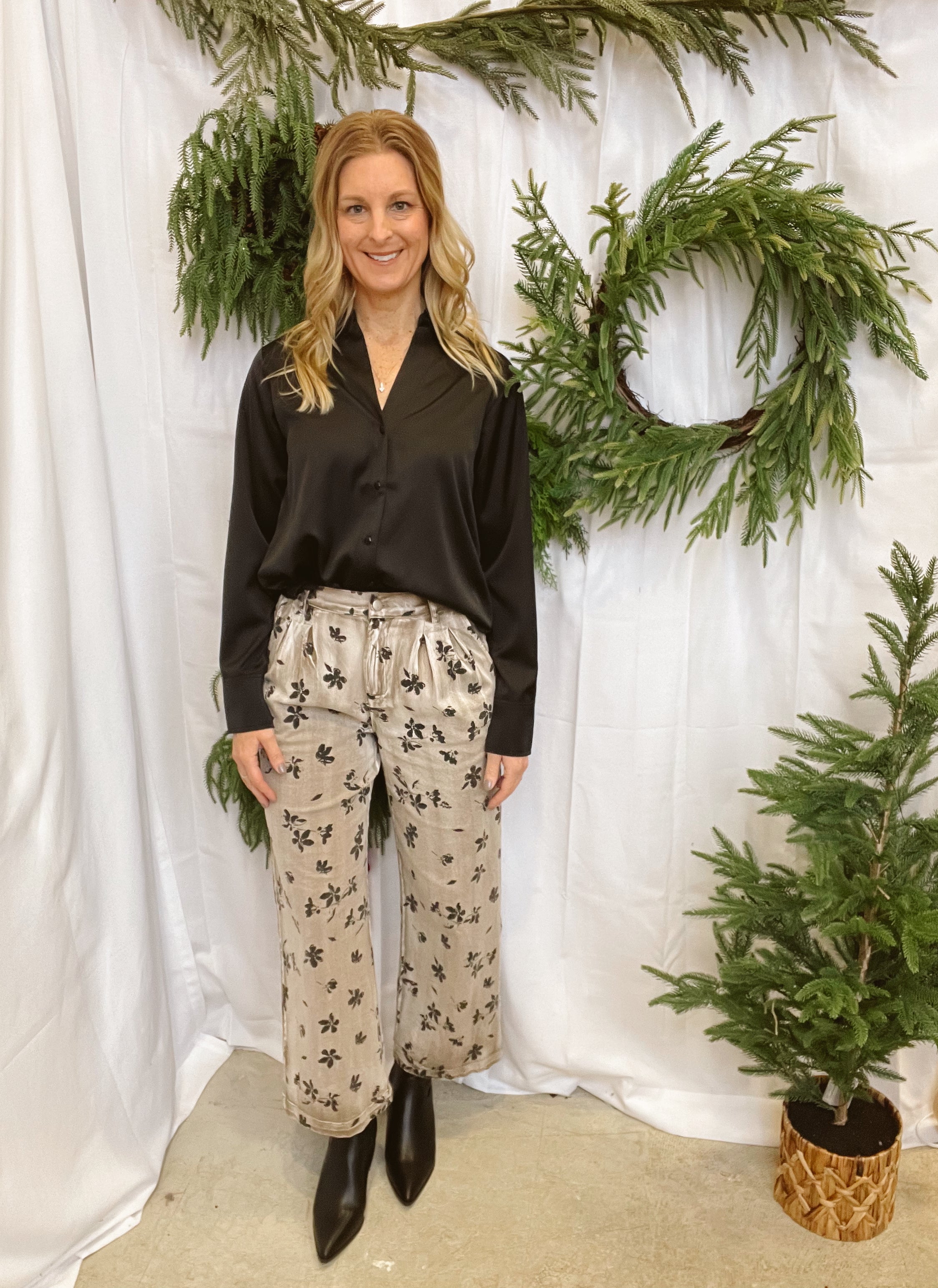 Hayden Floral Printed Jean-Jeans-hayden-The Silo Boutique, Women's Fashion Boutique Located in Warren and Grand Forks North Dakota