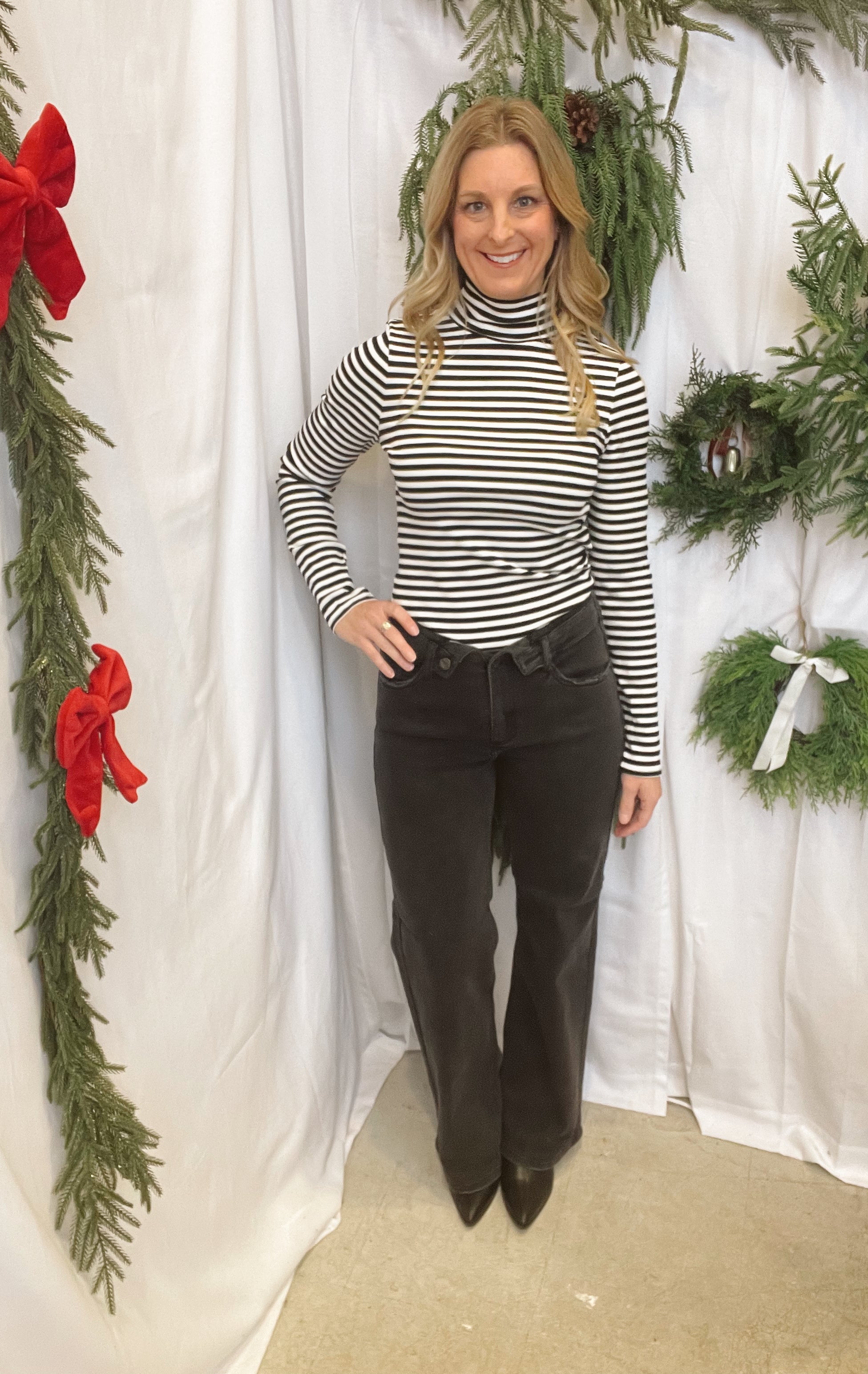 Risen Black Fold Over Waist Jeans-Jeans-risen-The Silo Boutique, Women's Fashion Boutique Located in Warren and Grand Forks North Dakota