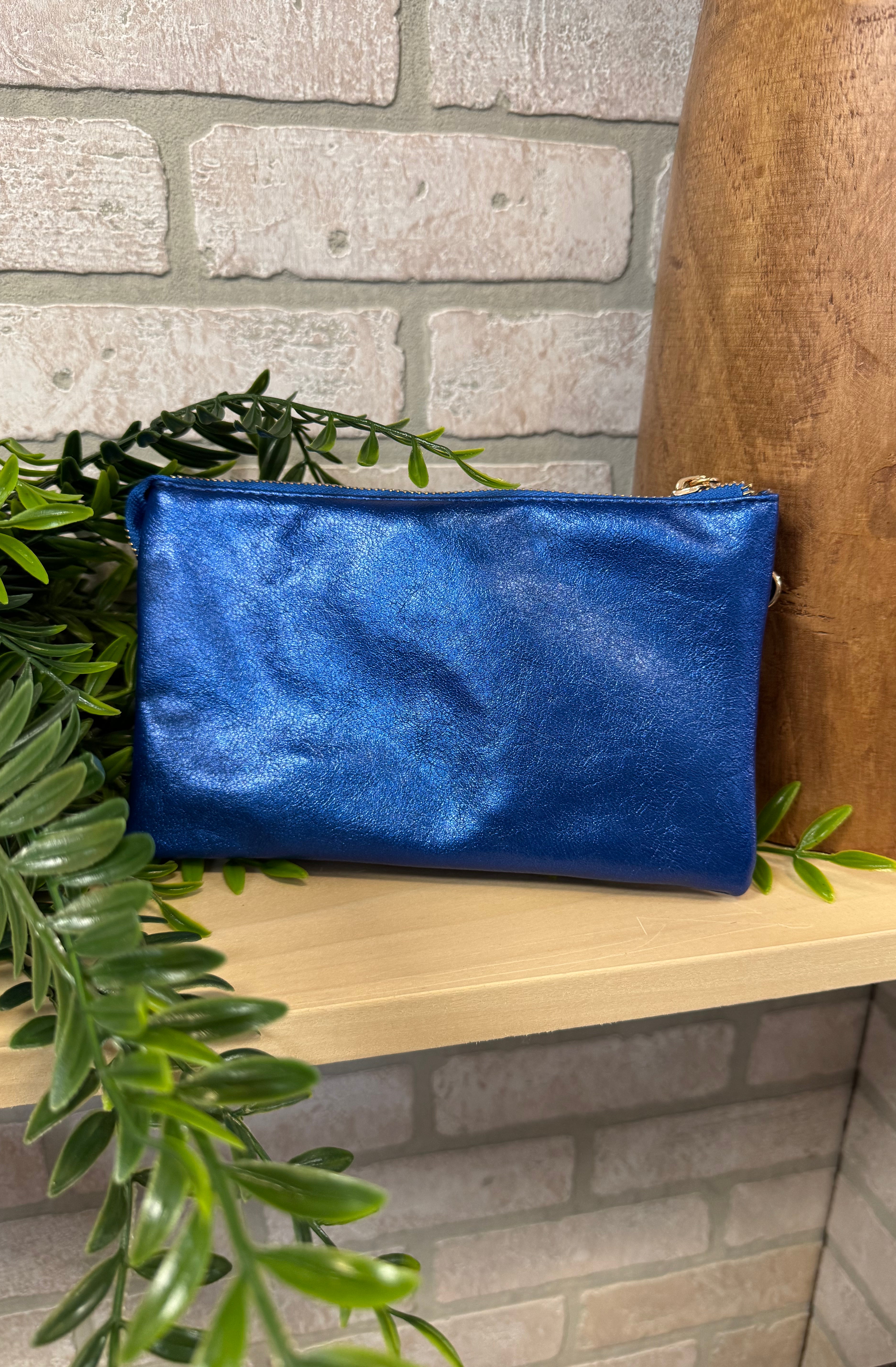 Riley 3 Compartment Crossbody/Wristlet-Crossbody Purses-Jen and Co-The Silo Boutique, Women's Fashion Boutique Located in Warren and Grand Forks North Dakota