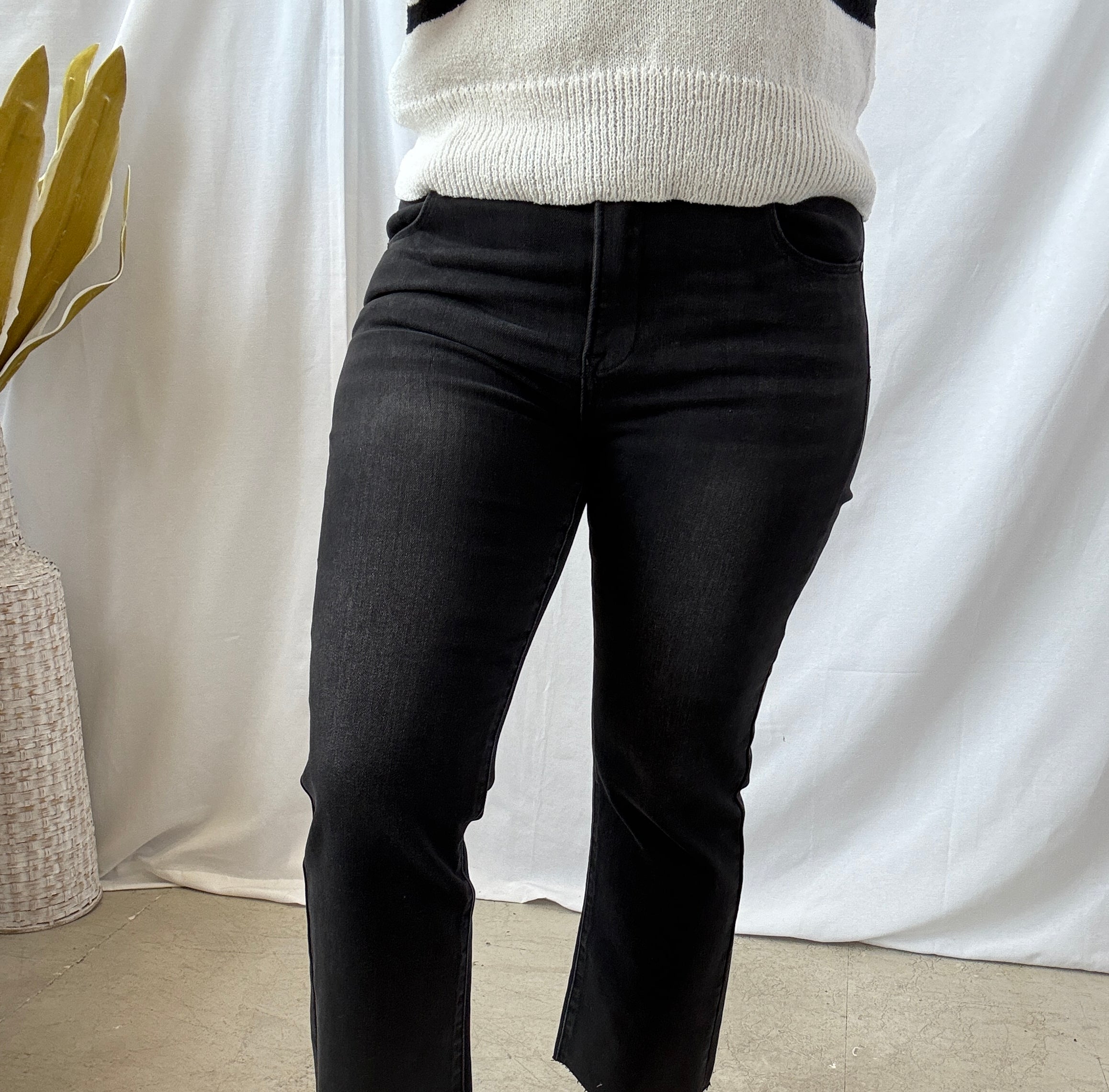 Risen Black Crop Straight Raw Edge Jeans-Final Sale-Jeans-risen-The Silo Boutique, Women's Fashion Boutique Located in Warren and Grand Forks North Dakota