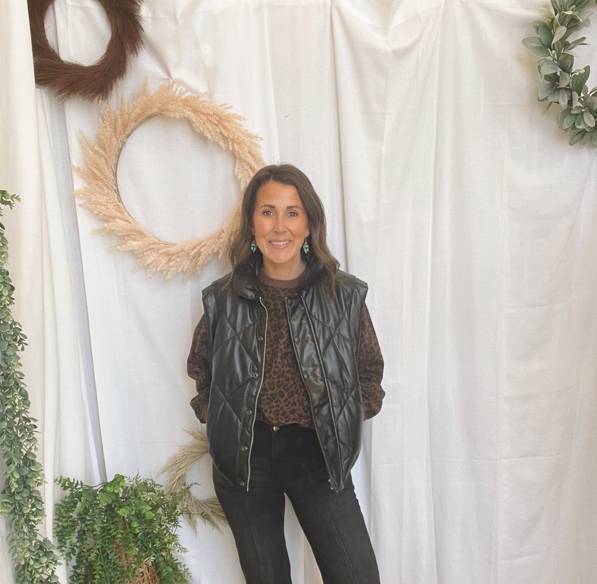 Elan Quilted Vest-Black-Coats & Jackets-elan-The Silo Boutique, Women's Fashion Boutique Located in Warren and Grand Forks North Dakota