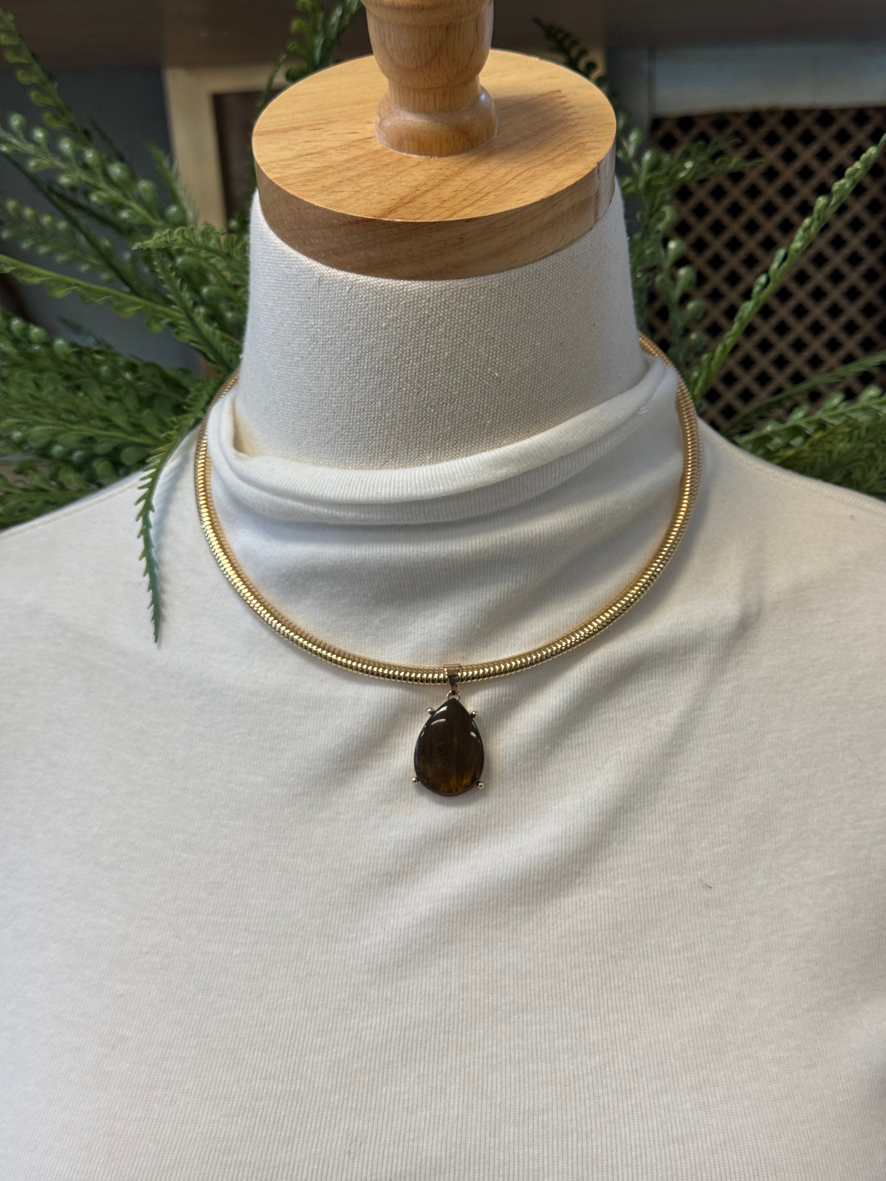 Brown Tiger Eye Necklace-Necklaces-fame-The Silo Boutique, Women's Fashion Boutique Located in Warren and Grand Forks North Dakota