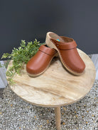 MIA Alma Clog-Luggage-Clogs-MIA-The Silo Boutique, Women's Fashion Boutique Located in Warren and Grand Forks North Dakota
