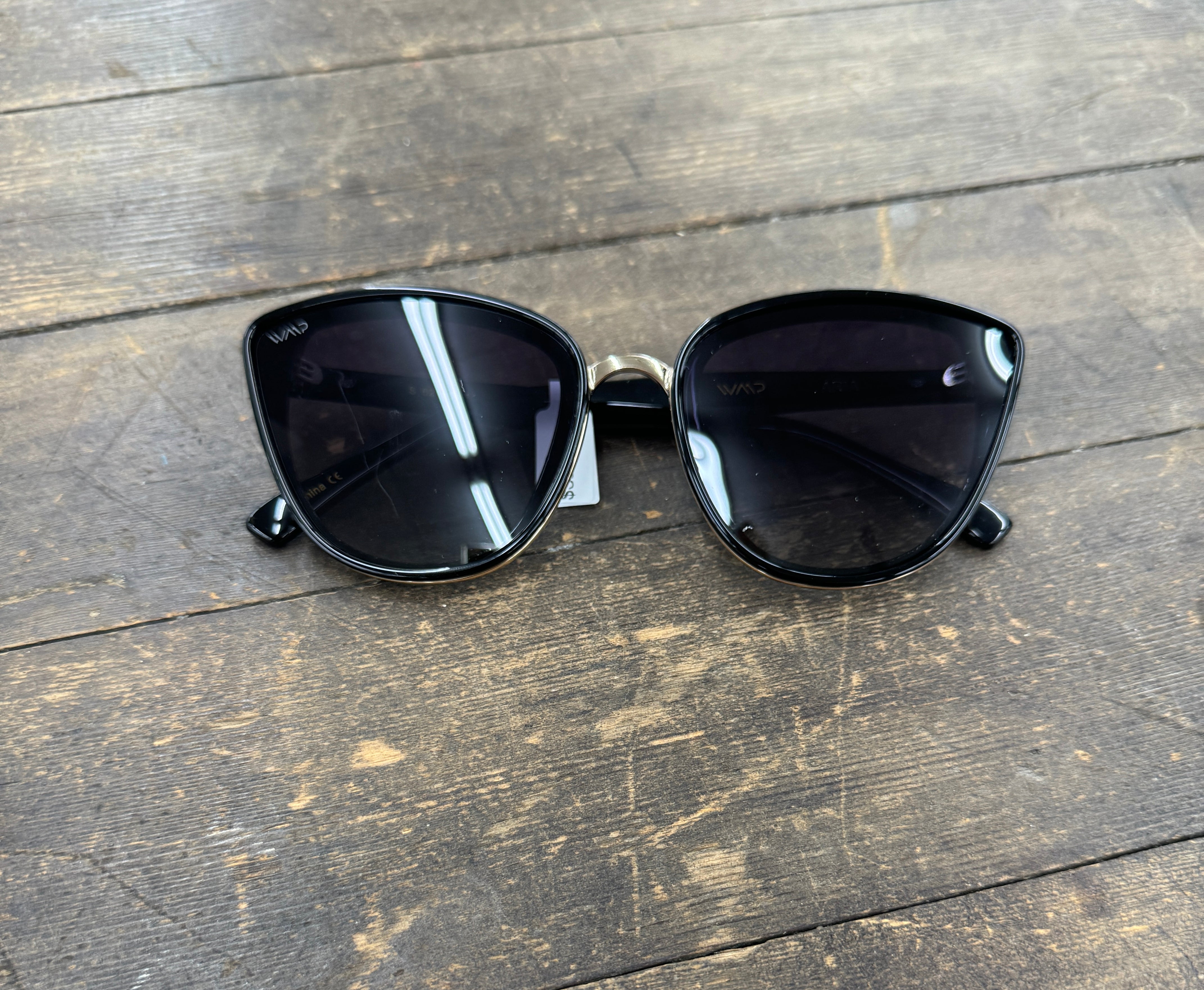 WMP Black Cat Eye Sunglasses-Sunglasses-wmp-The Silo Boutique, Women's Fashion Boutique Located in Warren and Grand Forks North Dakota