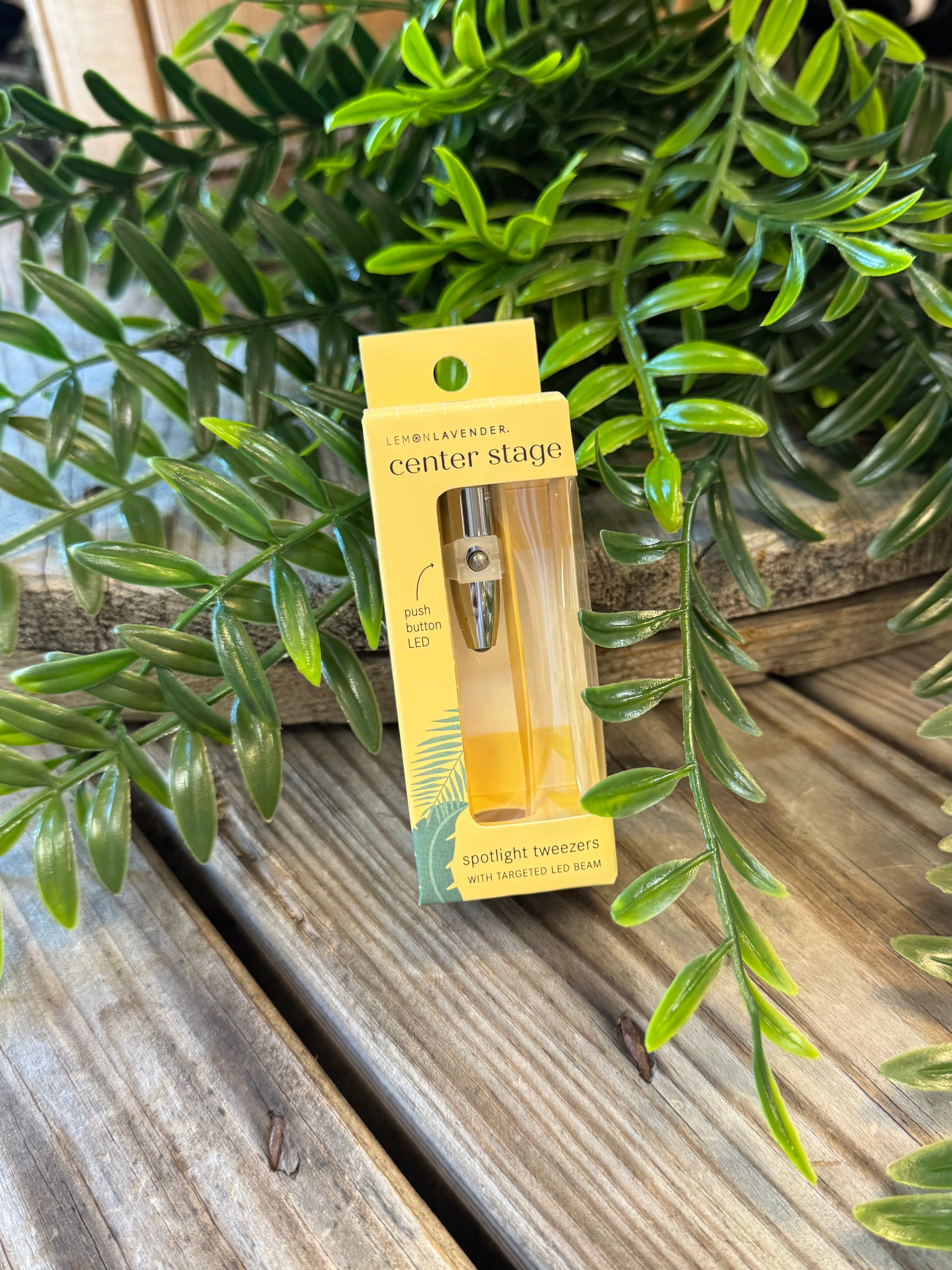 Light Up Tweezer-Beauty-dm-The Silo Boutique, Women's Fashion Boutique Located in Warren and Grand Forks North Dakota