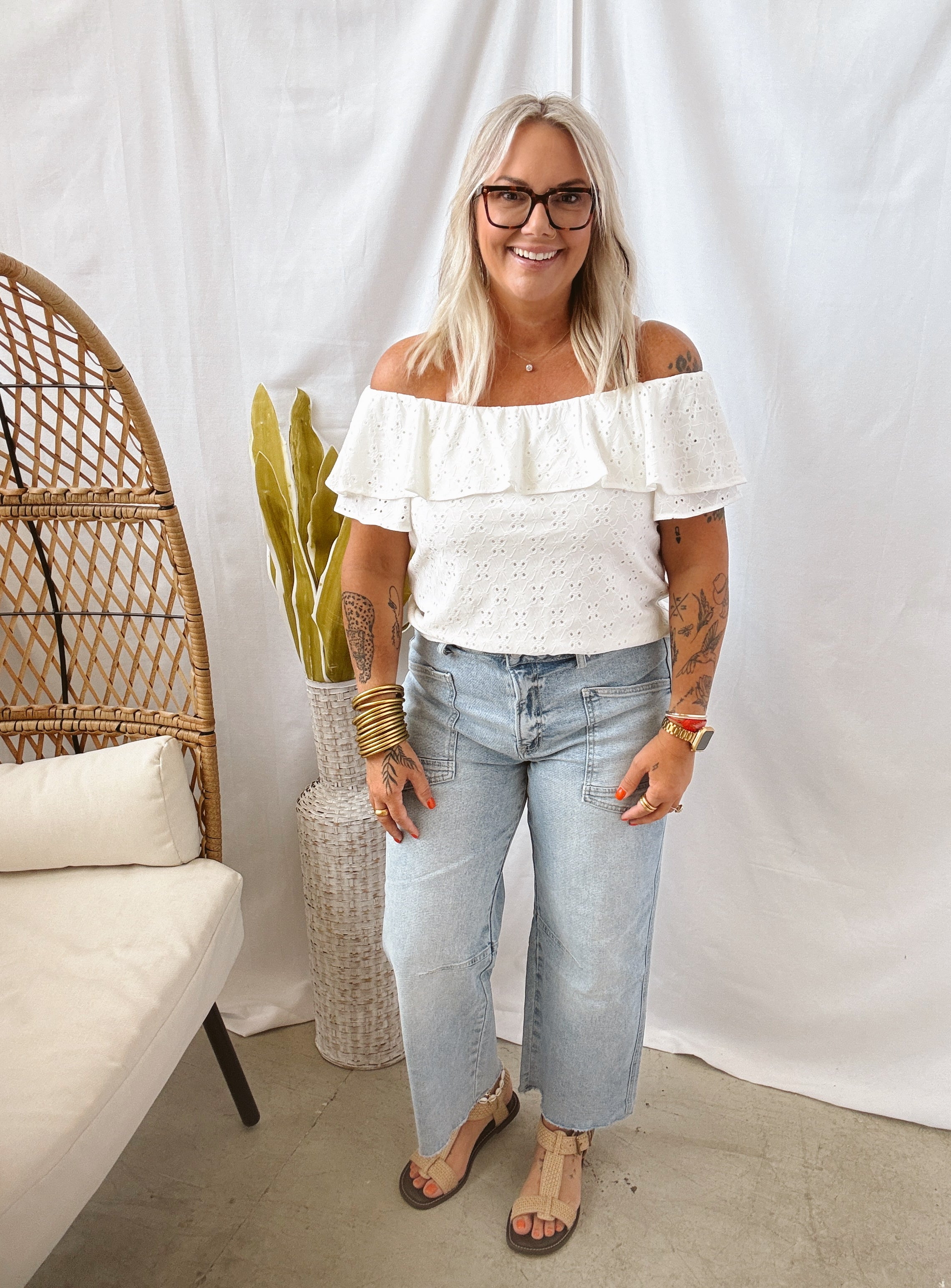 Vervet Heroine Barrel Jeans-Final Sale-Jeans-vervet-The Silo Boutique, Women's Fashion Boutique Located in Warren and Grand Forks North Dakota