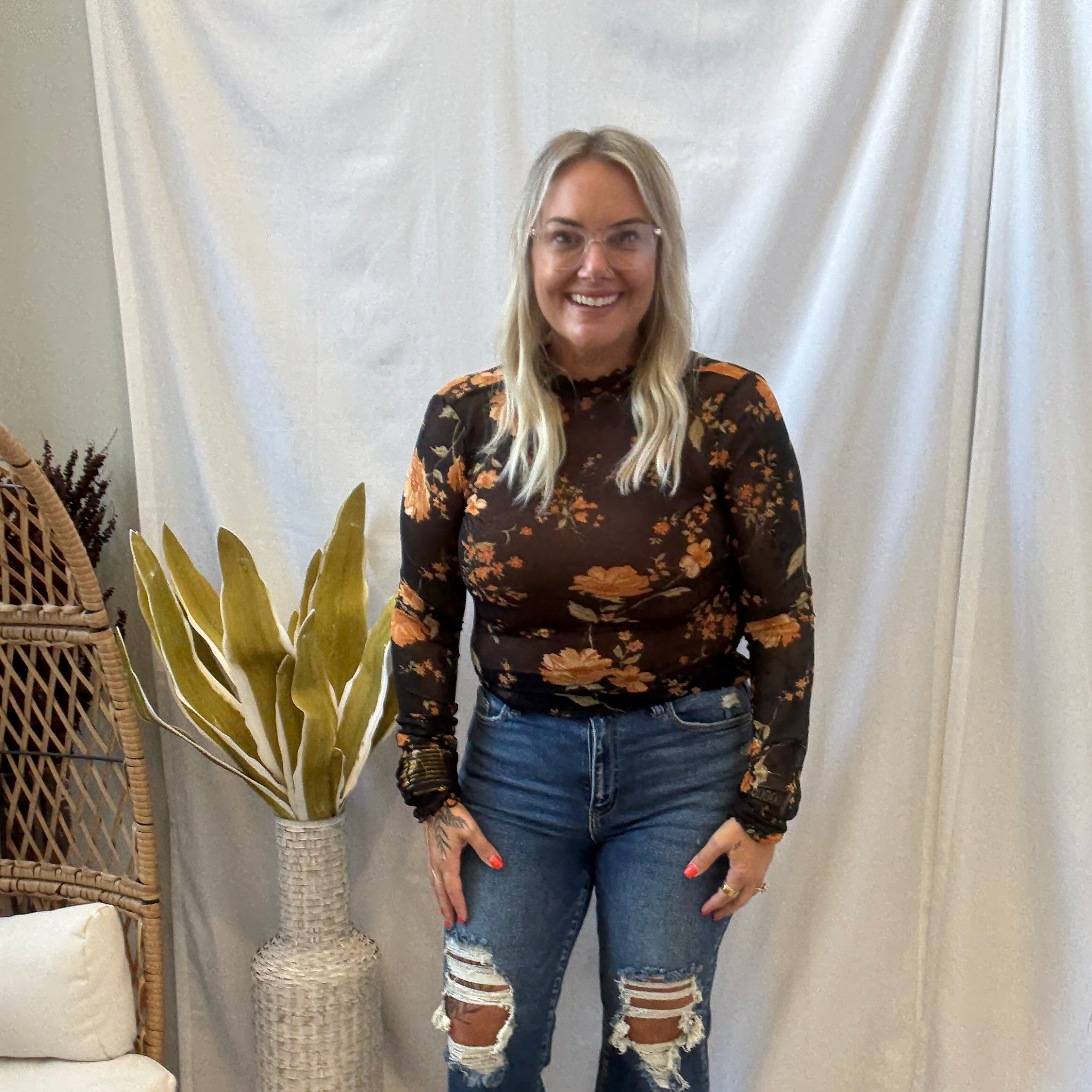 Dark Destructed Crop Jeans-Jeans-Zenana-The Silo Boutique, Women's Fashion Boutique Located in Warren and Grand Forks North Dakota