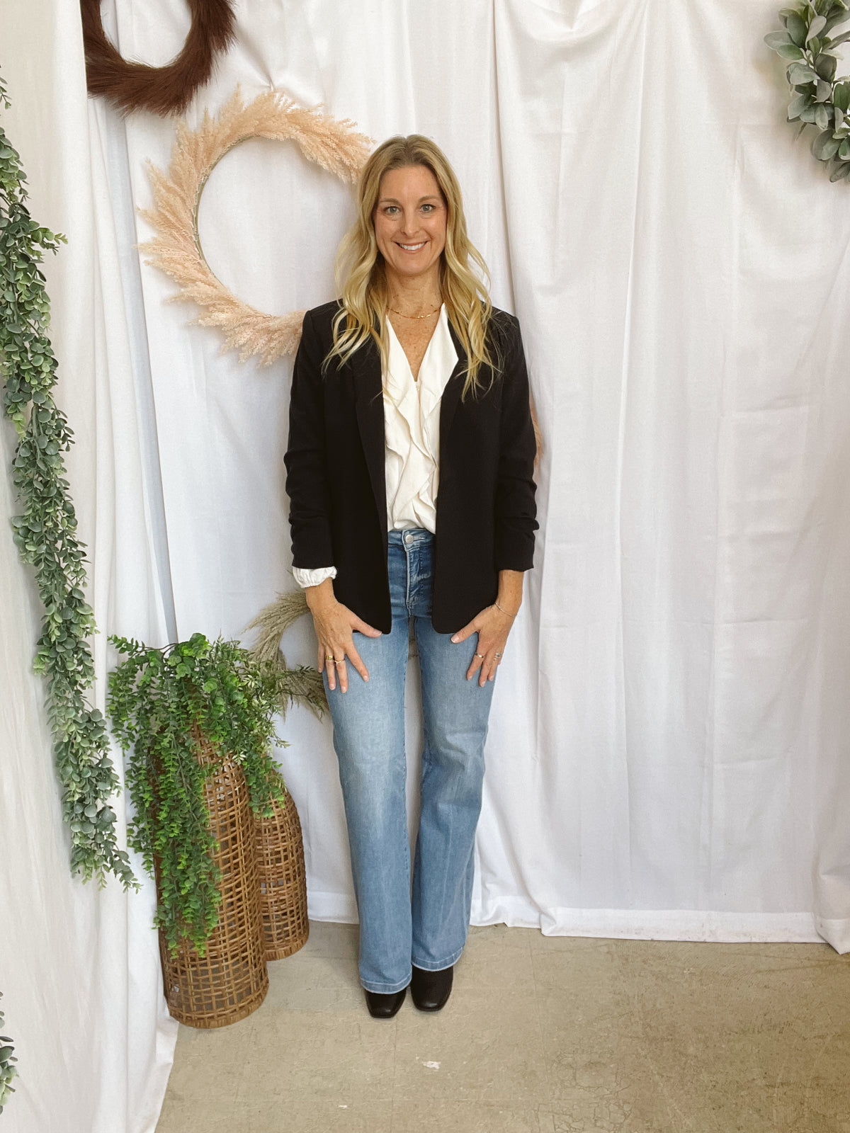 Vera Black Blazer-Blazers-Zenana-The Silo Boutique, Women's Fashion Boutique Located in Warren and Grand Forks North Dakota