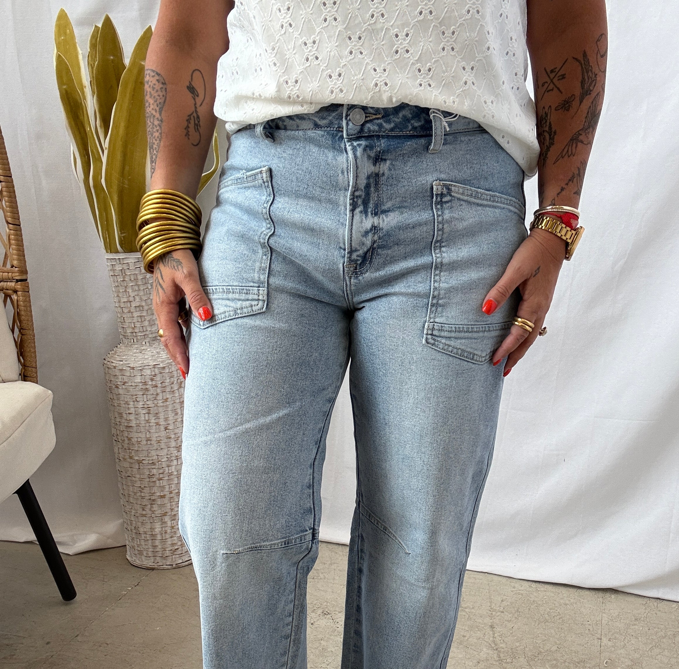 Vervet Heroine Barrel Jeans-Final Sale-Jeans-vervet-The Silo Boutique, Women's Fashion Boutique Located in Warren and Grand Forks North Dakota