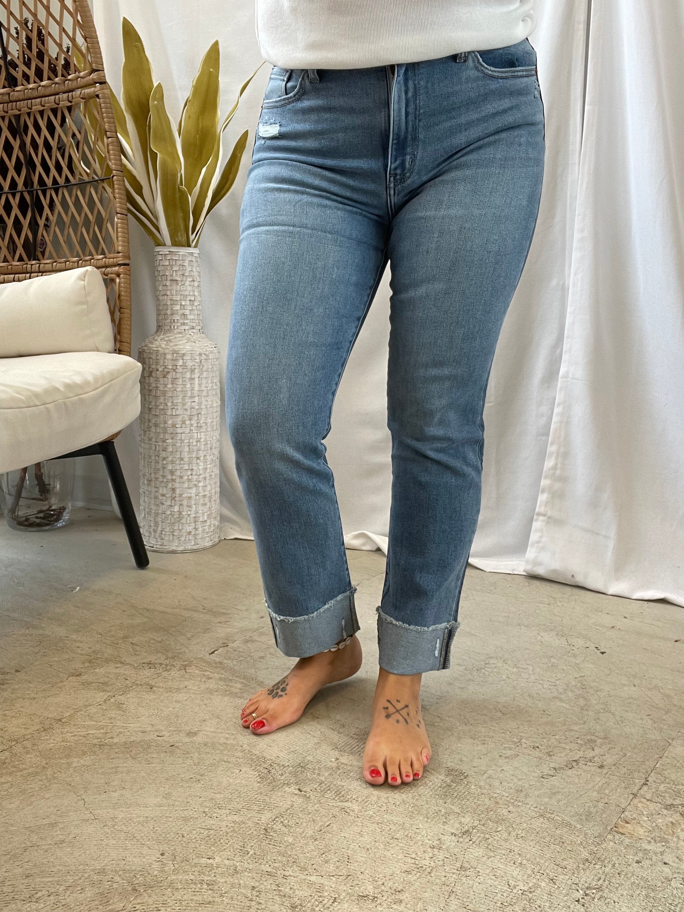 Artemis Vintage Mixed Wash Jeans-Jeans-Artemis Vintage-The Silo Boutique, Women's Fashion Boutique Located in Warren and Grand Forks North Dakota