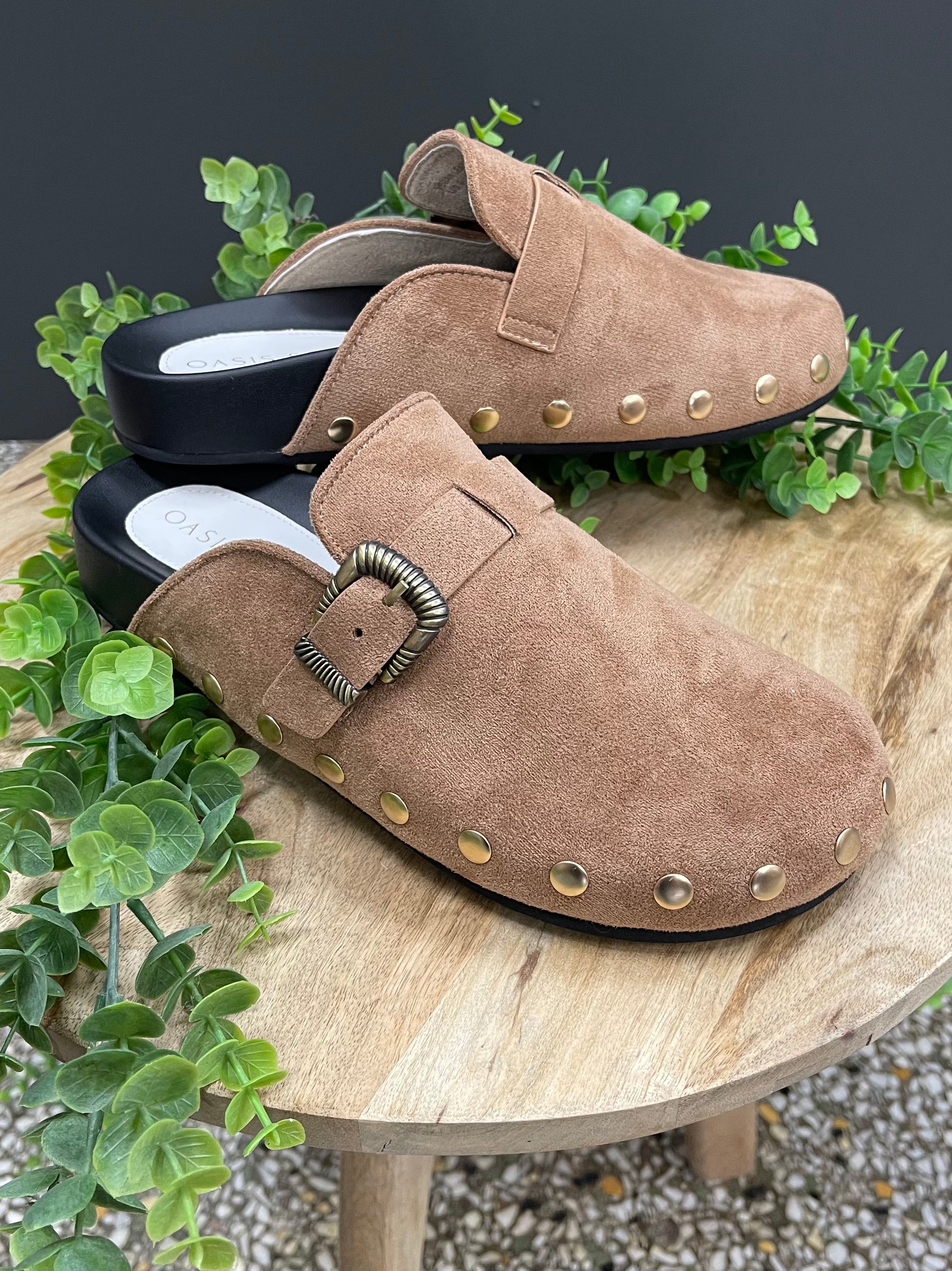 Oasis Society Toni Latte Clog-Final Sale-Clogs-oasis society-The Silo Boutique, Women's Fashion Boutique Located in Warren and Grand Forks North Dakota