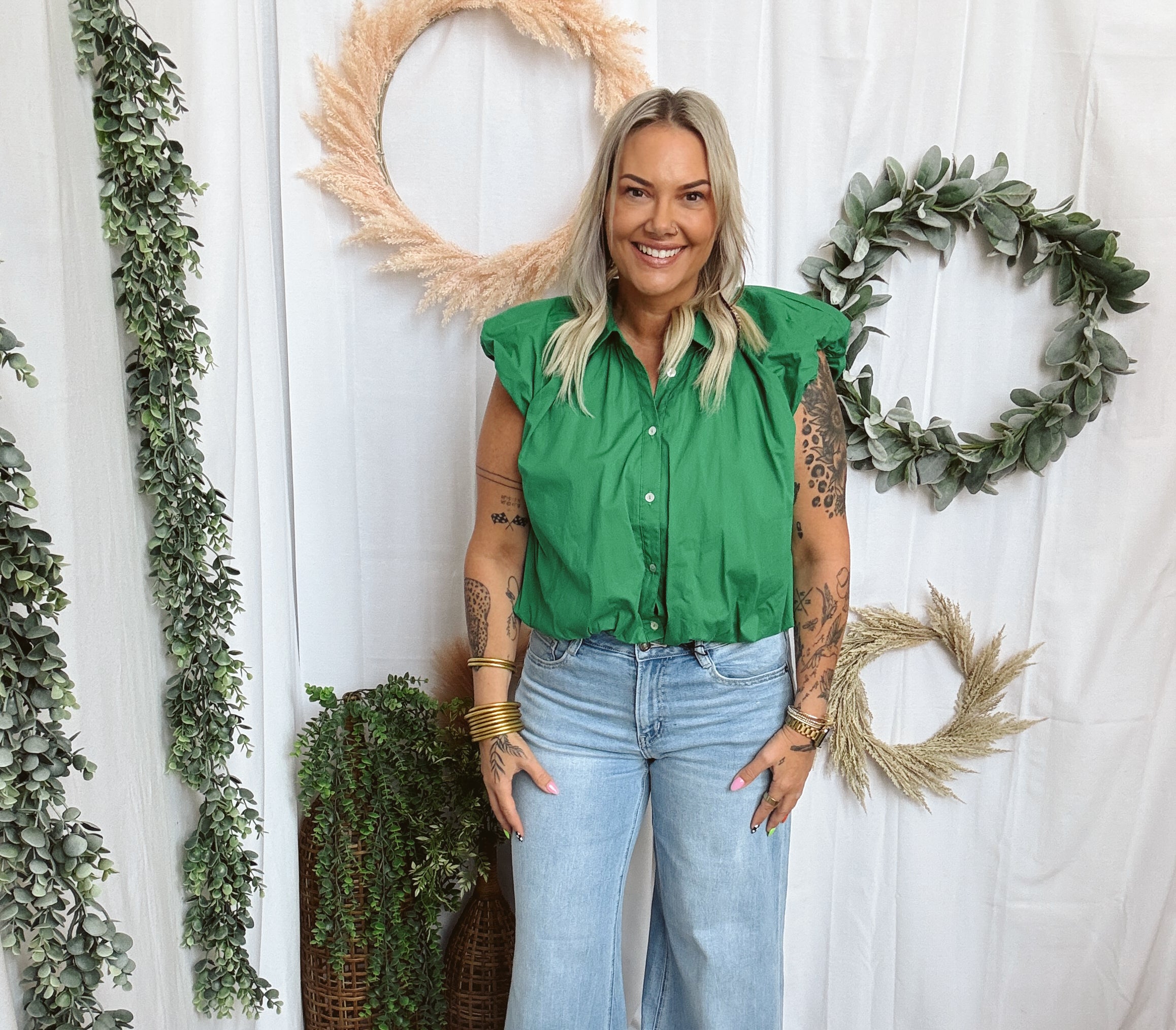 Mica Wide Leg Baggy Fit Jeans-Jeans-mica-The Silo Boutique, Women's Fashion Boutique Located in Warren and Grand Forks North Dakota