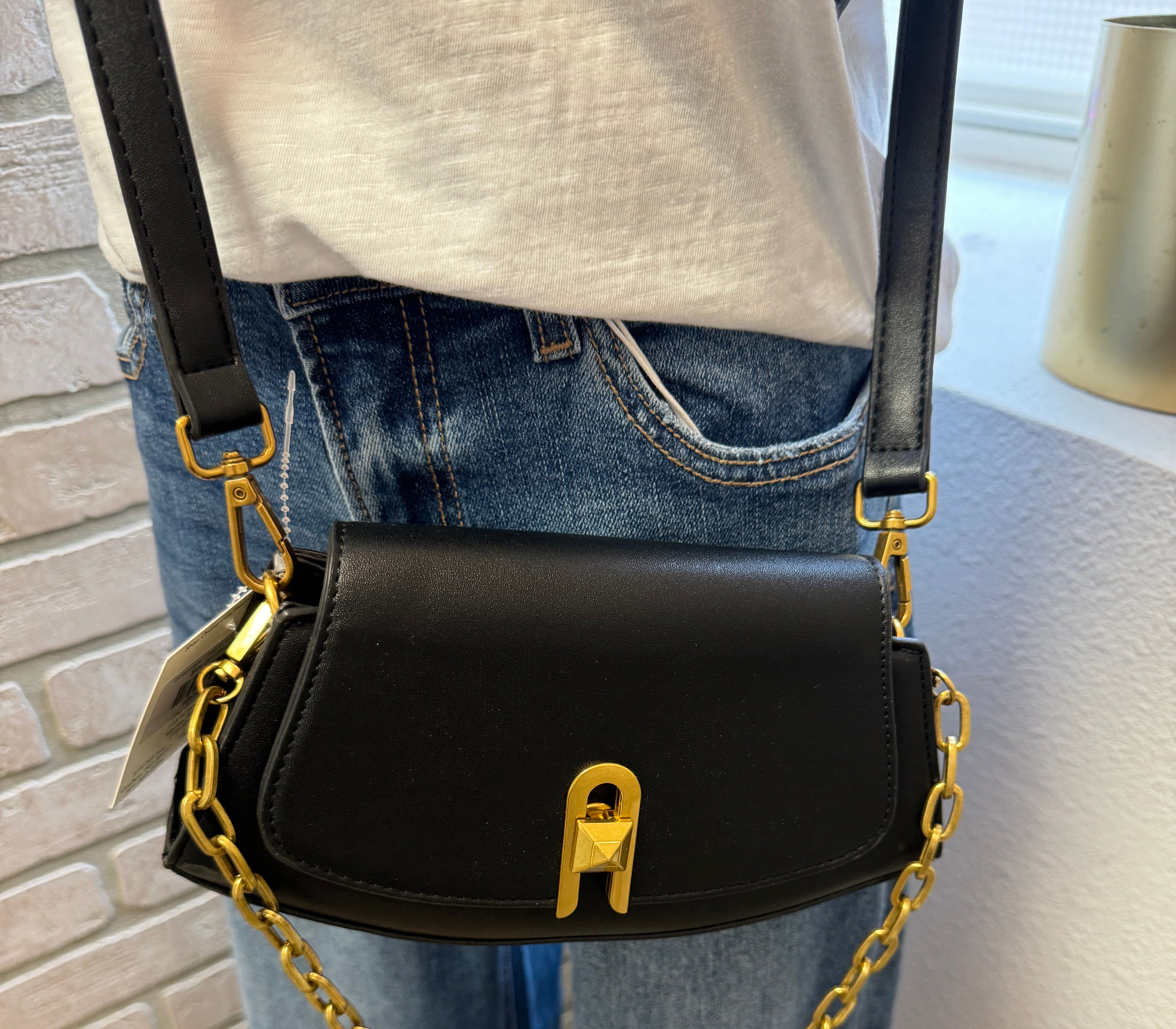 Curved Leather Crossbody or Shoulder Purse-Crossbody Purses-Fame-The Silo Boutique, Women's Fashion Boutique Located in Warren and Grand Forks North Dakota