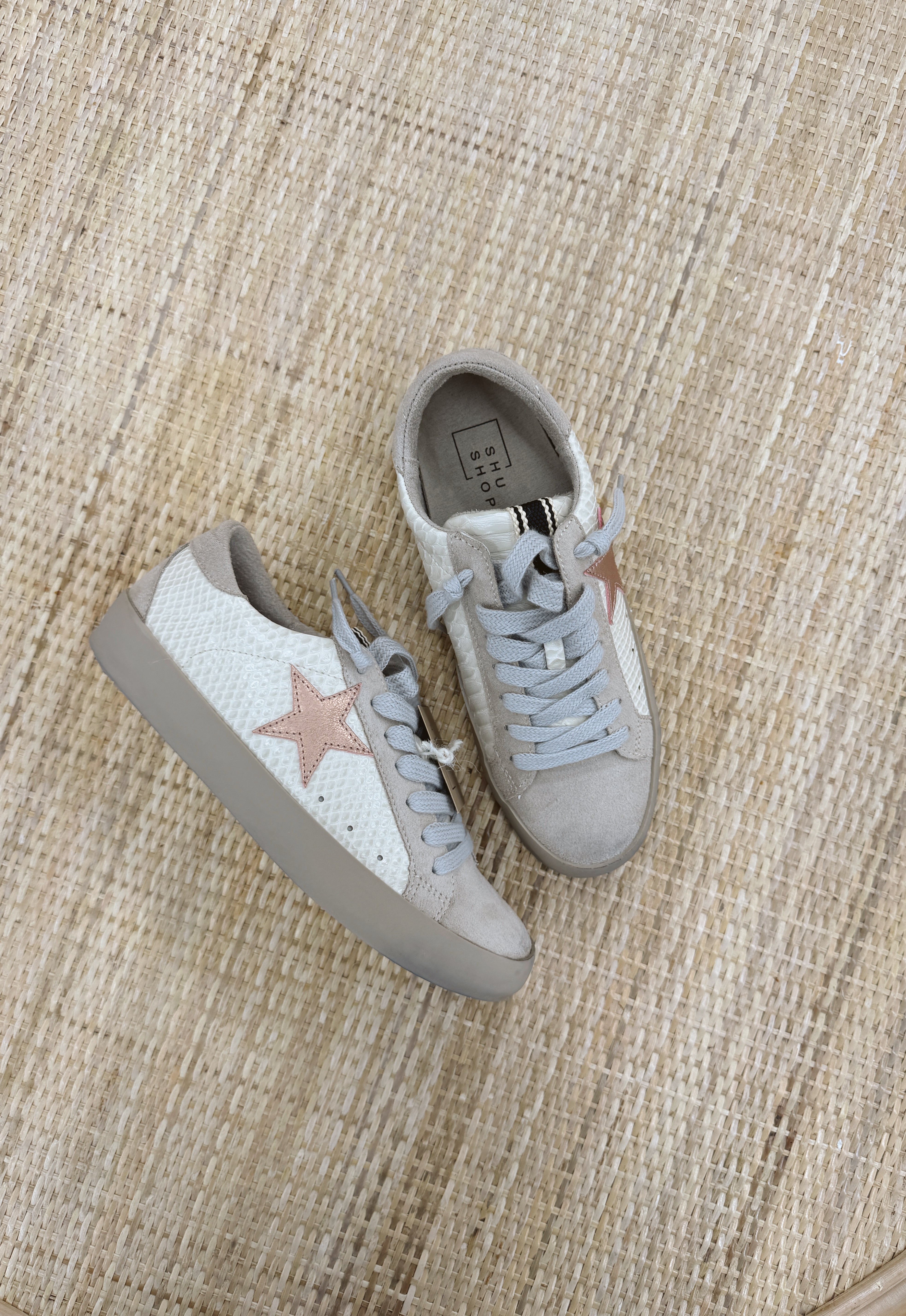 ShuShop Paula Off White Snake Sneaker-Shoes-shushop-The Silo Boutique, Women's Fashion Boutique Located in Warren and Grand Forks North Dakota