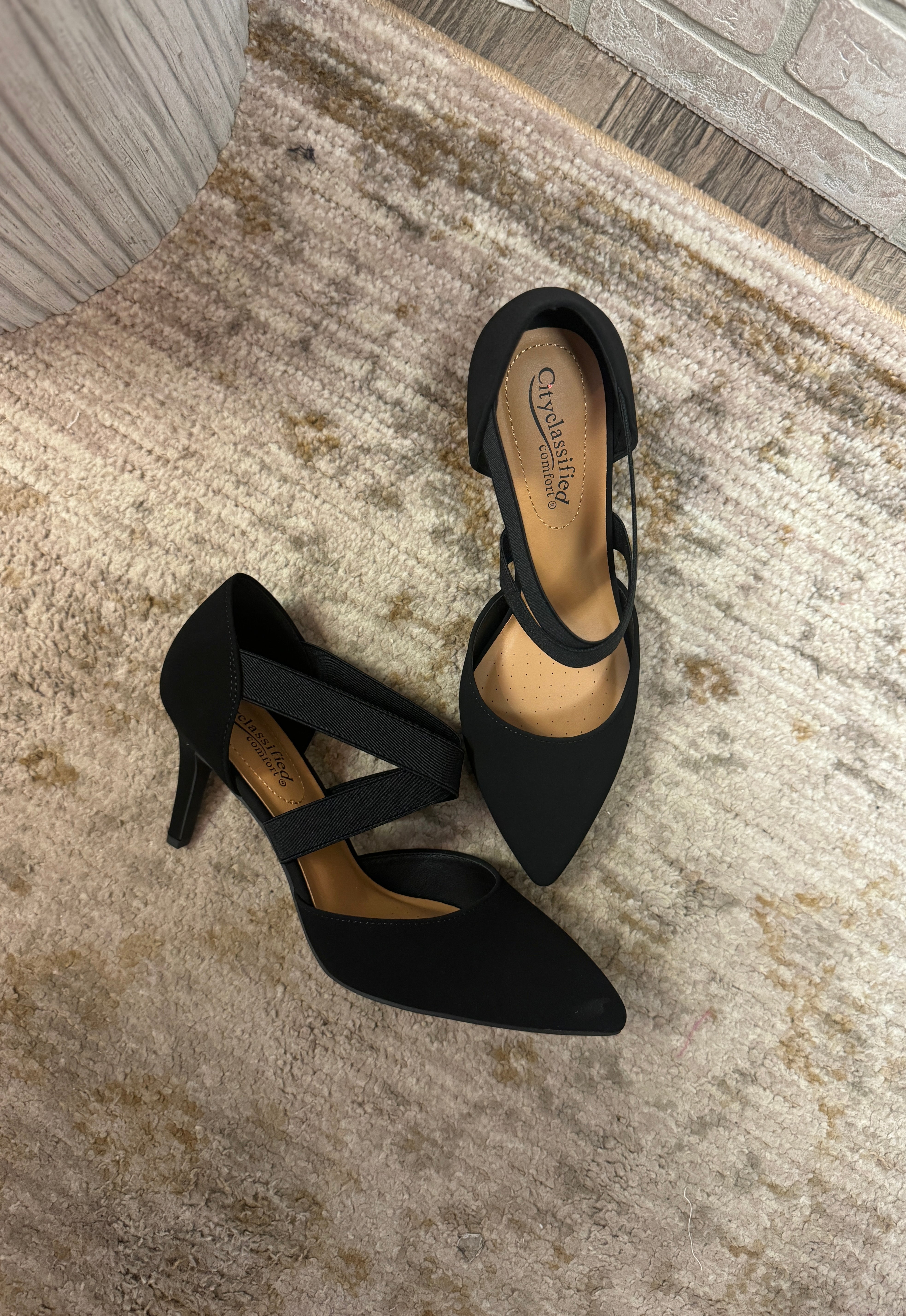 Soda Neal Black Heel Shoe-Final Sale-Heels-soda-The Silo Boutique, Women's Fashion Boutique Located in Warren and Grand Forks North Dakota