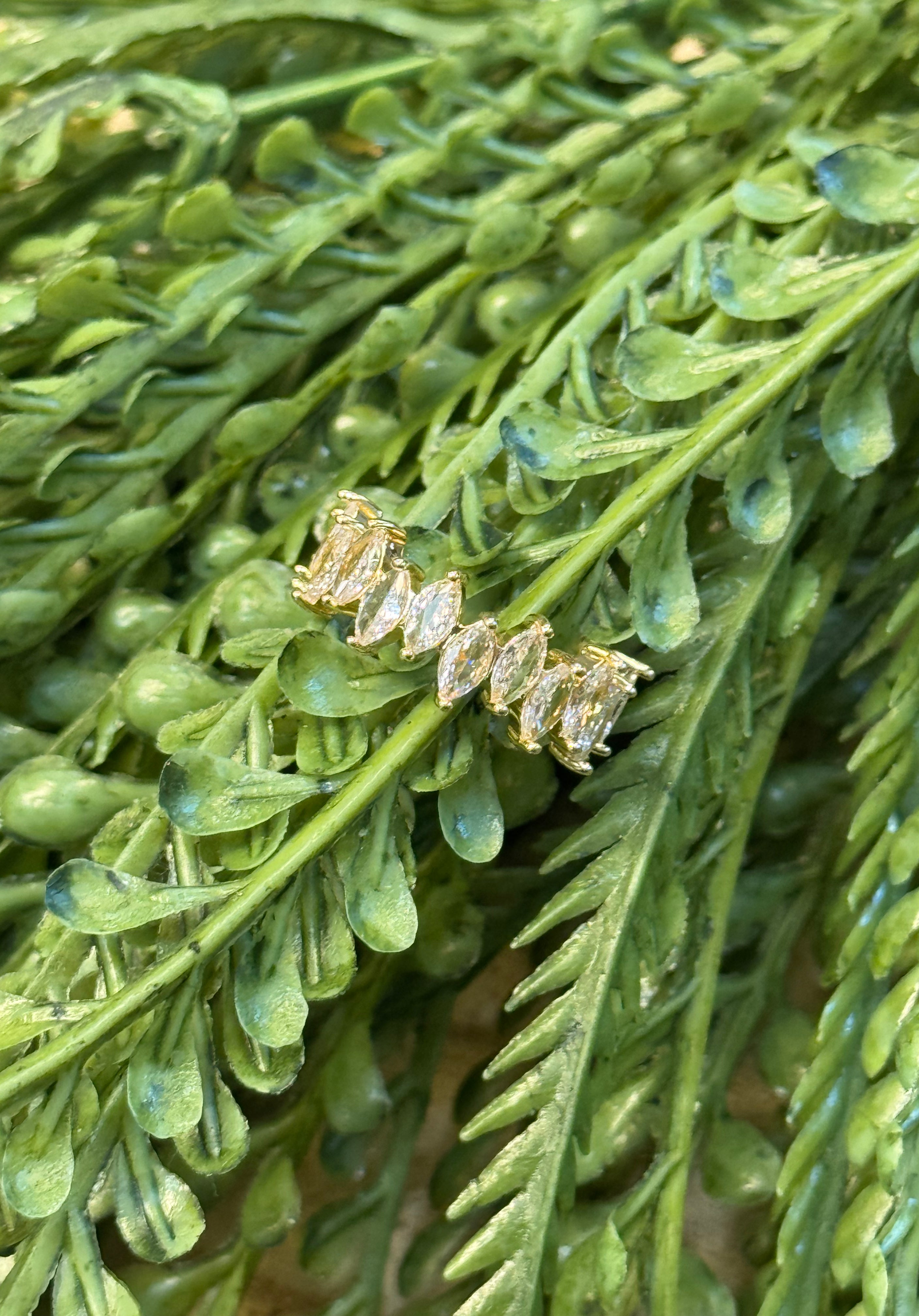 Leaf Band Ring-Rings-fame-The Silo Boutique, Women's Fashion Boutique Located in Warren and Grand Forks North Dakota