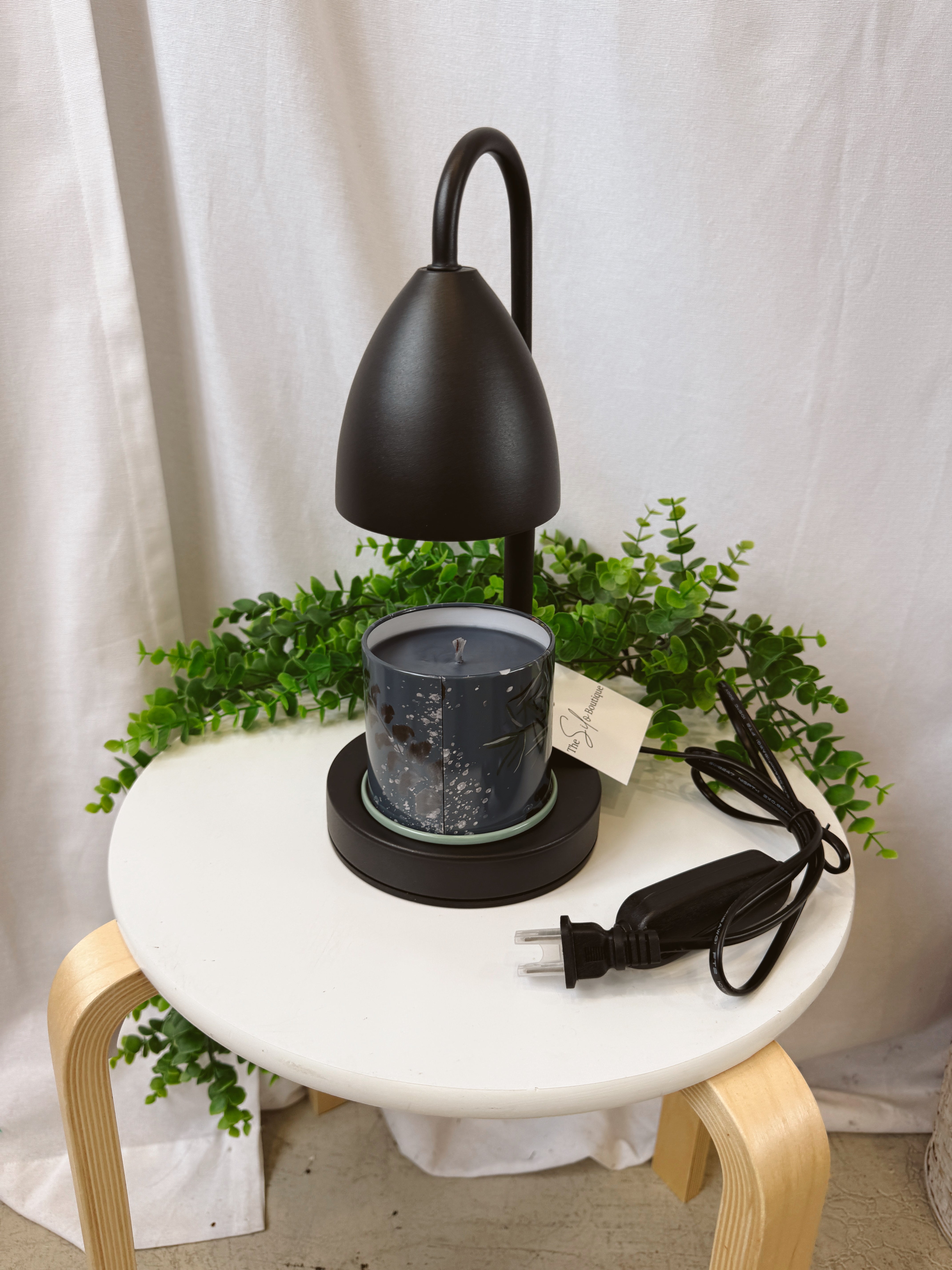 Sleek Black Candle Lamp Warmer-Candles-wicked wax-The Silo Boutique, Women's Fashion Boutique Located in Warren and Grand Forks North Dakota