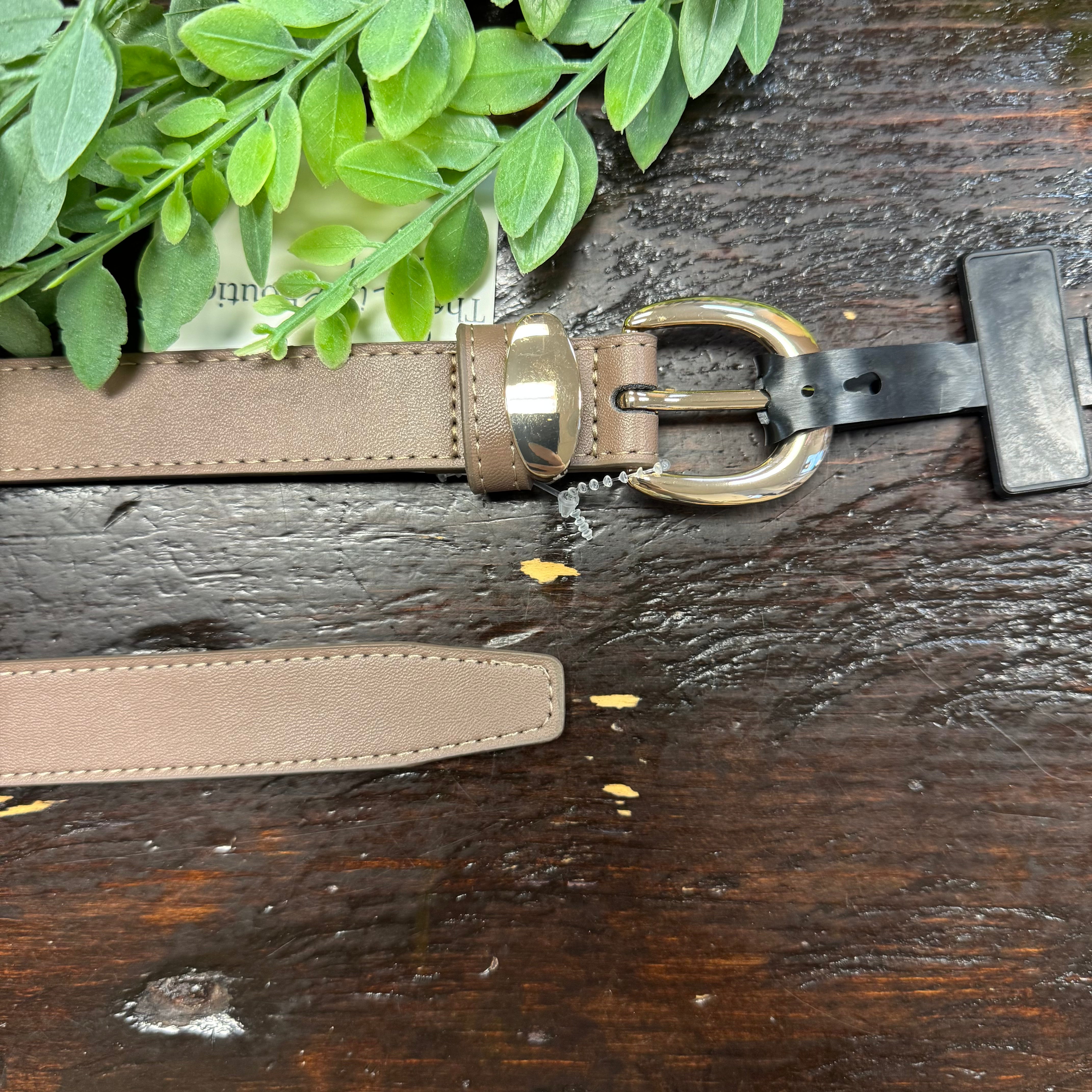 Crescent Belt-Khaki-Belts-Fame-The Silo Boutique, Women's Fashion Boutique Located in Warren and Grand Forks North Dakota