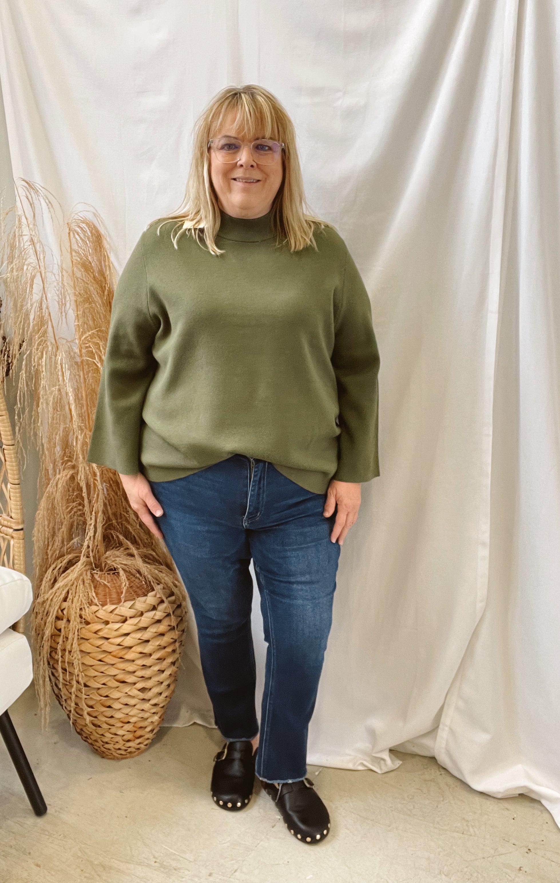 Evelyn Mock Neck Sweater-Green-Sweaters-entro-The Silo Boutique, Women's Fashion Boutique Located in Warren and Grand Forks North Dakota