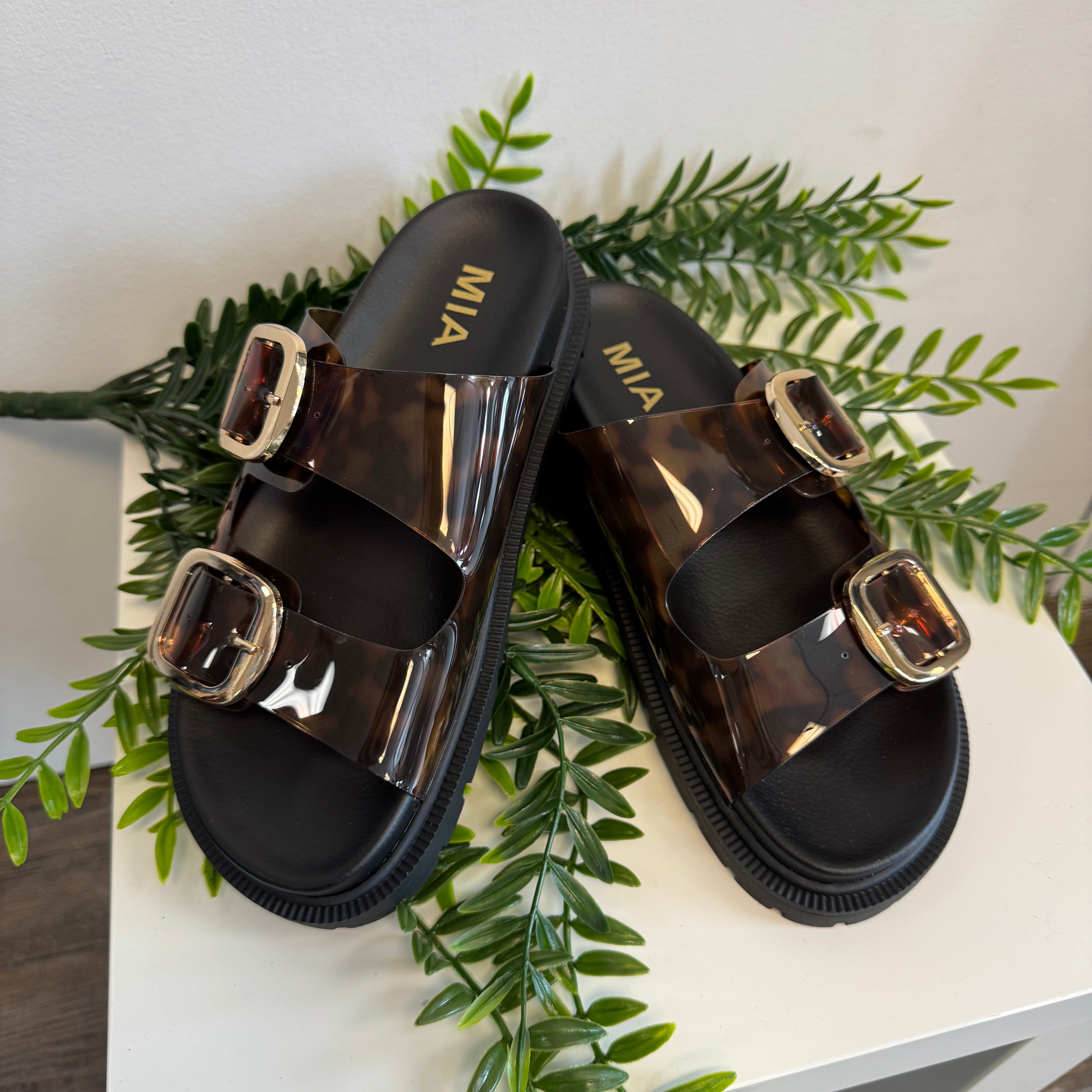 MIA Gen Slide Sandals-Tortoise-Sandals-MIA-The Silo Boutique, Women's Fashion Boutique Located in Warren and Grand Forks North Dakota