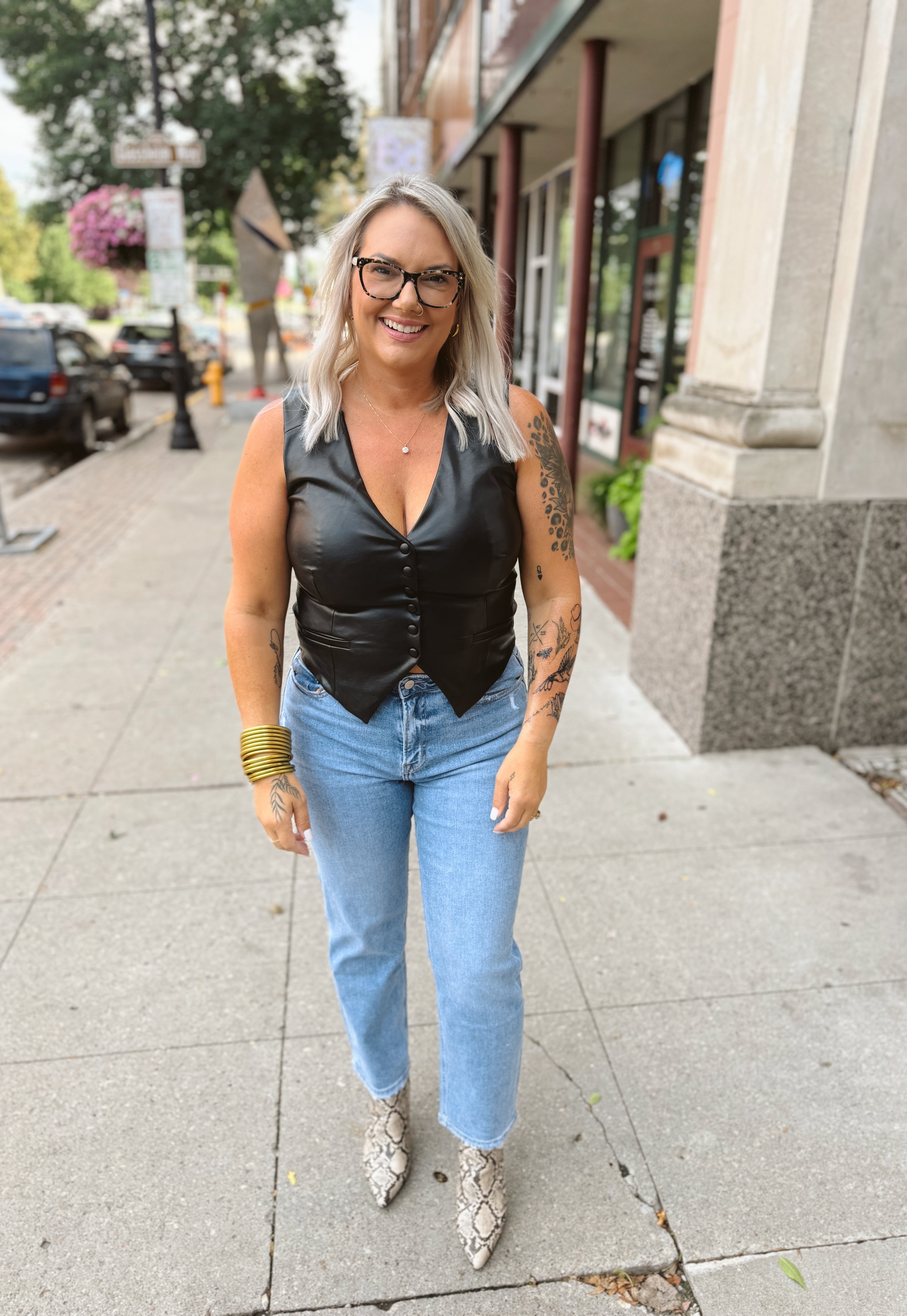 Elan Black Leather Vest-Vests-elan-The Silo Boutique, Women's Fashion Boutique Located in Warren and Grand Forks North Dakota