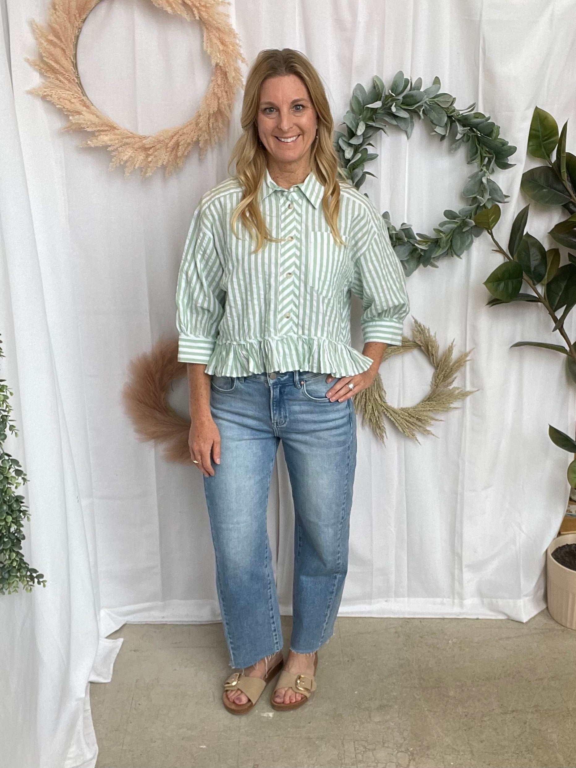 Risen Raw Slouchy Crop Barrel Jeans-Jeans-risen-The Silo Boutique, Women's Fashion Boutique Located in Warren and Grand Forks North Dakota