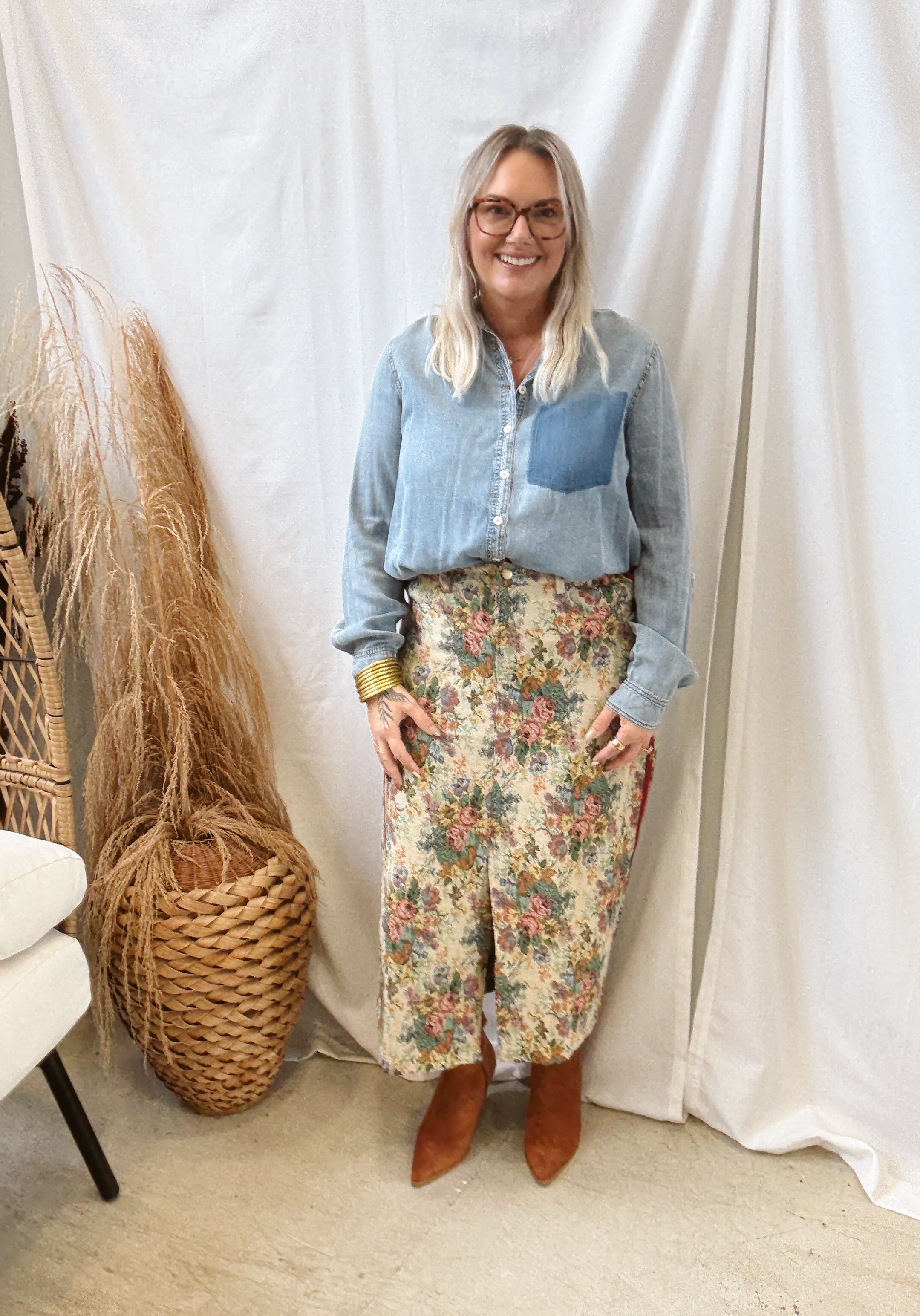 Vintage Floral Skirt-Skirts-jnna-The Silo Boutique, Women's Fashion Boutique Located in Warren and Grand Forks North Dakota