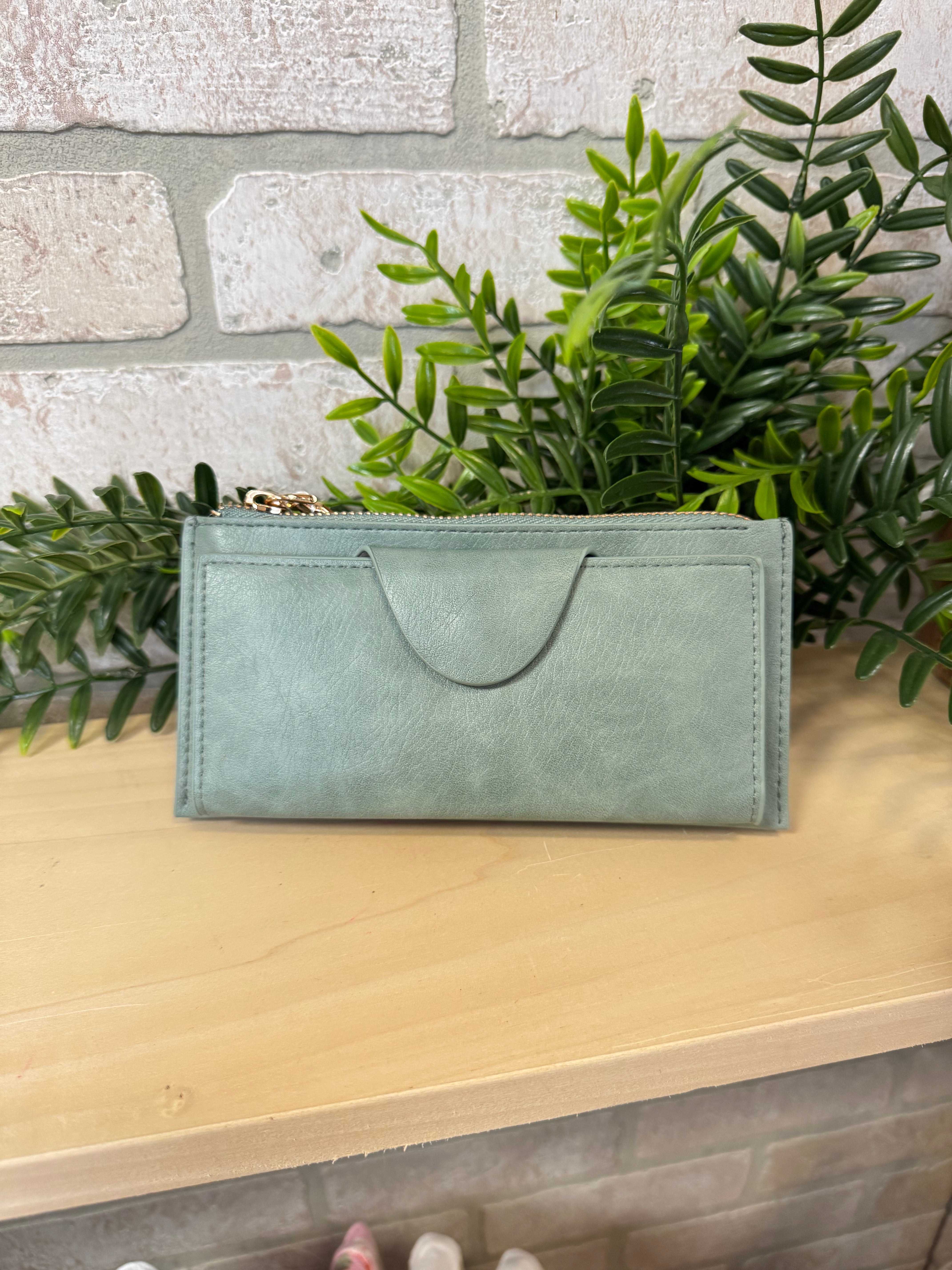 Kyla RFID Wallet w/ Snap Closure-Wallets-Jen and Co-The Silo Boutique, Women's Fashion Boutique Located in Warren and Grand Forks North Dakota