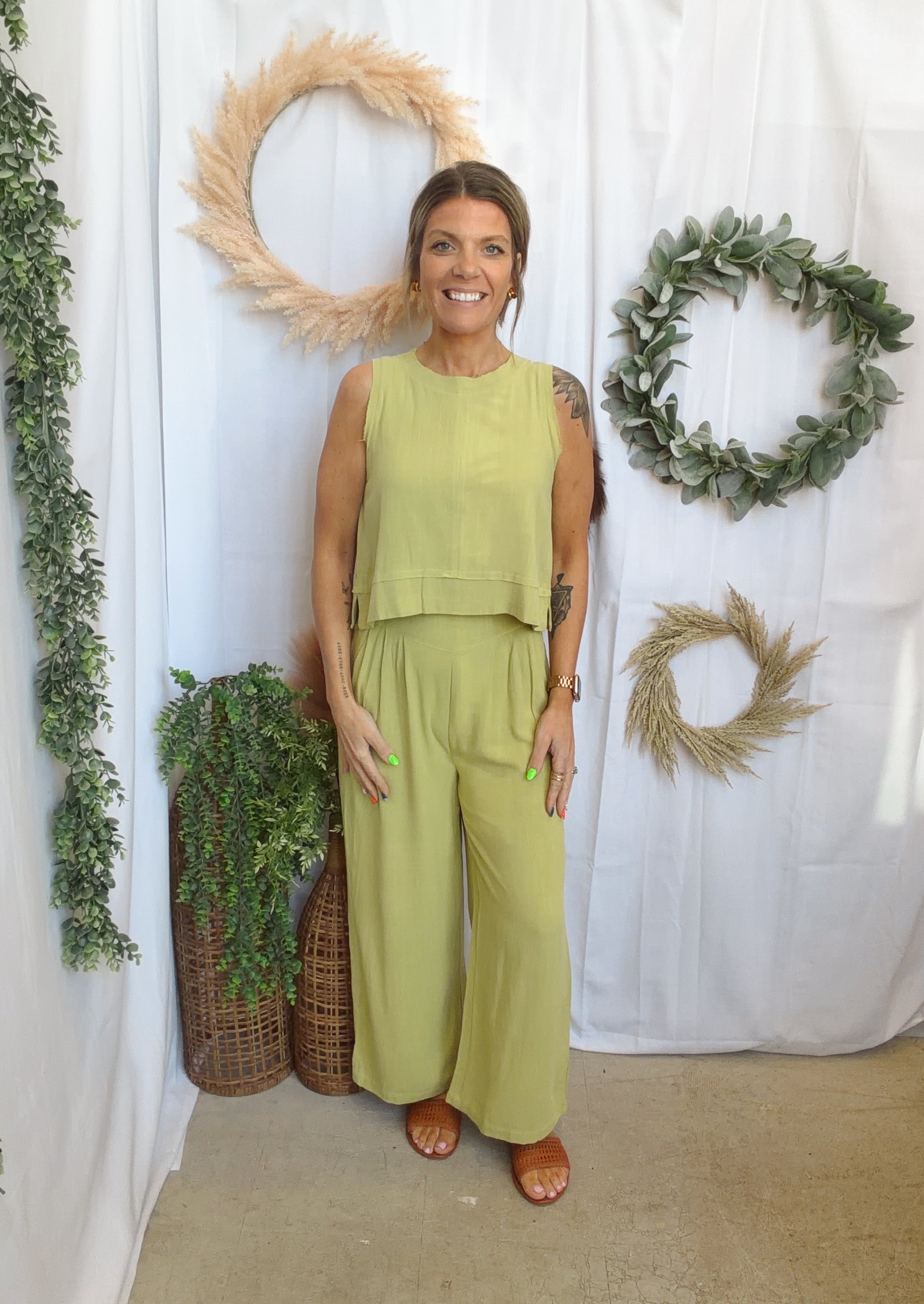 Jane Linen Set-Avocado-Outfit Sets-very j-The Silo Boutique, Women's Fashion Boutique Located in Warren and Grand Forks North Dakota