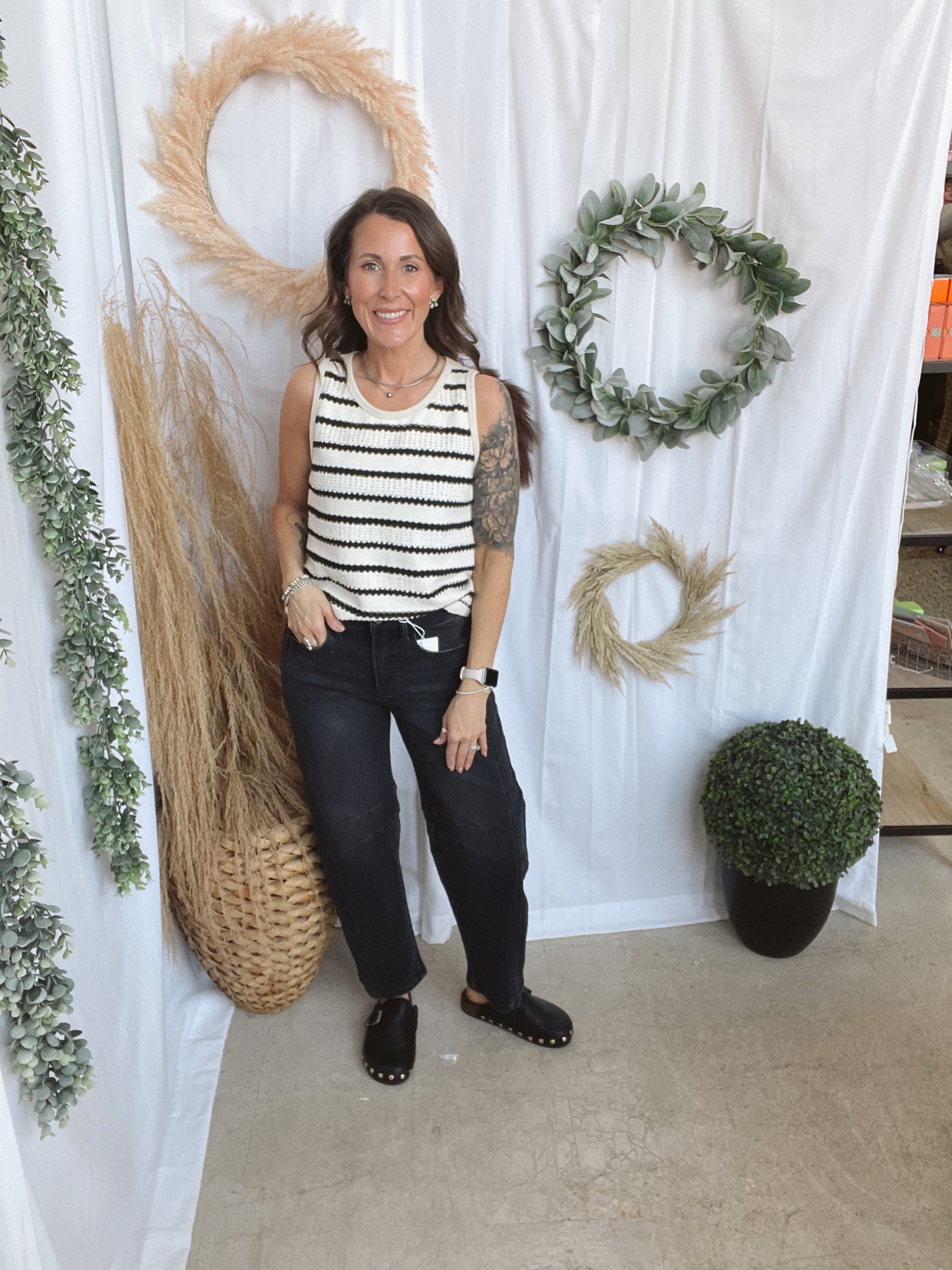 Flying Monkey Relief Black Jeans-Final Sale-Jeans-flying monkey-The Silo Boutique, Women's Fashion Boutique Located in Warren and Grand Forks North Dakota