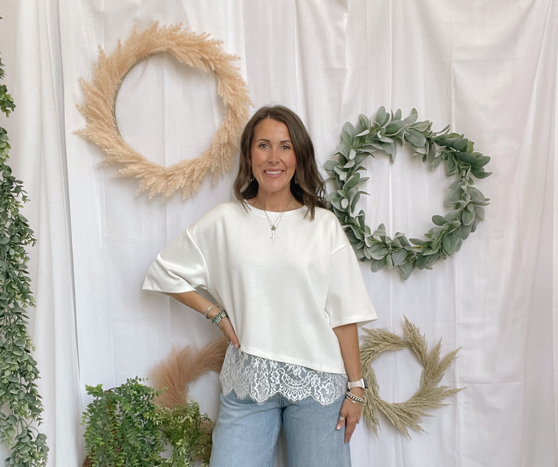 Lace Hem Short Sleeve Top-White-Short Sleeve Tops-entro-The Silo Boutique, Women's Fashion Boutique Located in Warren and Grand Forks North Dakota