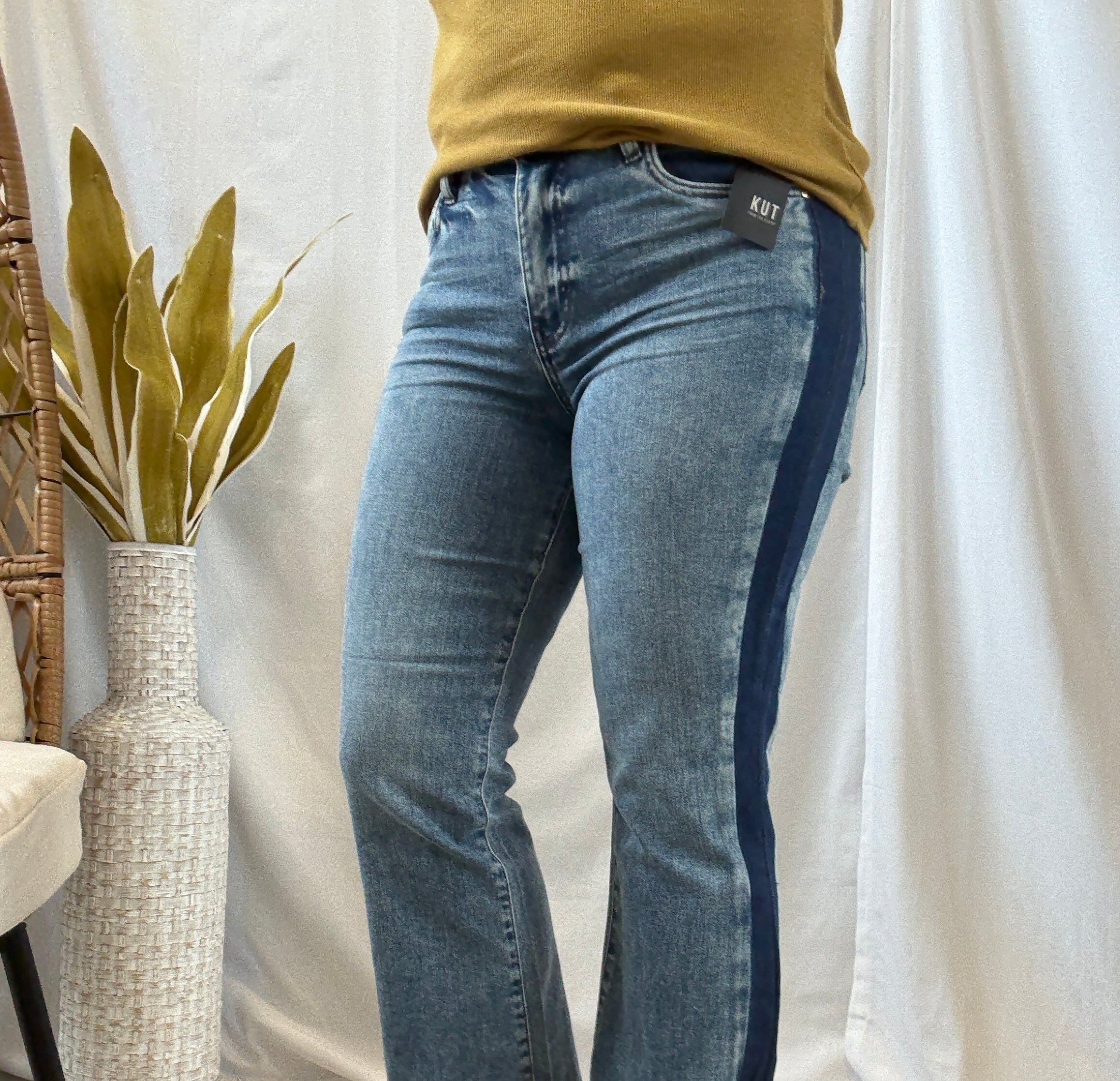 Kut Kelsey High Rise Ankle Flare Jeans-Final Sale-Jeans-Kut-The Silo Boutique, Women's Fashion Boutique Located in Warren and Grand Forks North Dakota