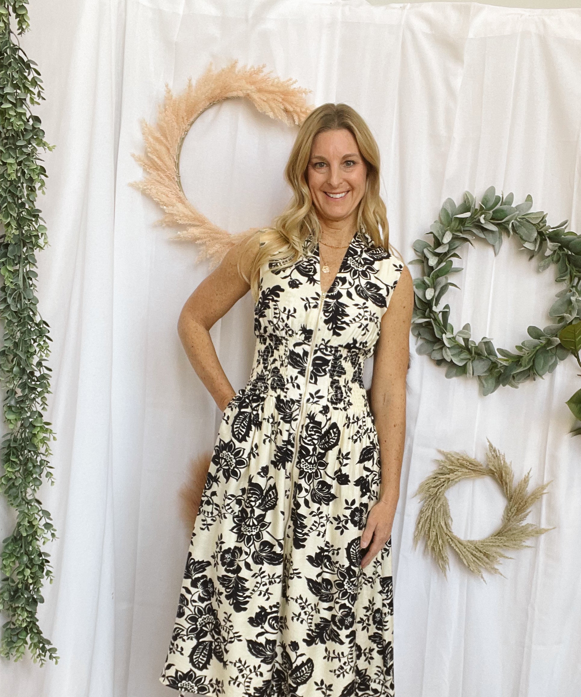 Paisley Printed Zip Up Dress-Navy-Dresses-Doe and Rae-The Silo Boutique, Women's Fashion Boutique Located in Warren and Grand Forks North Dakota
