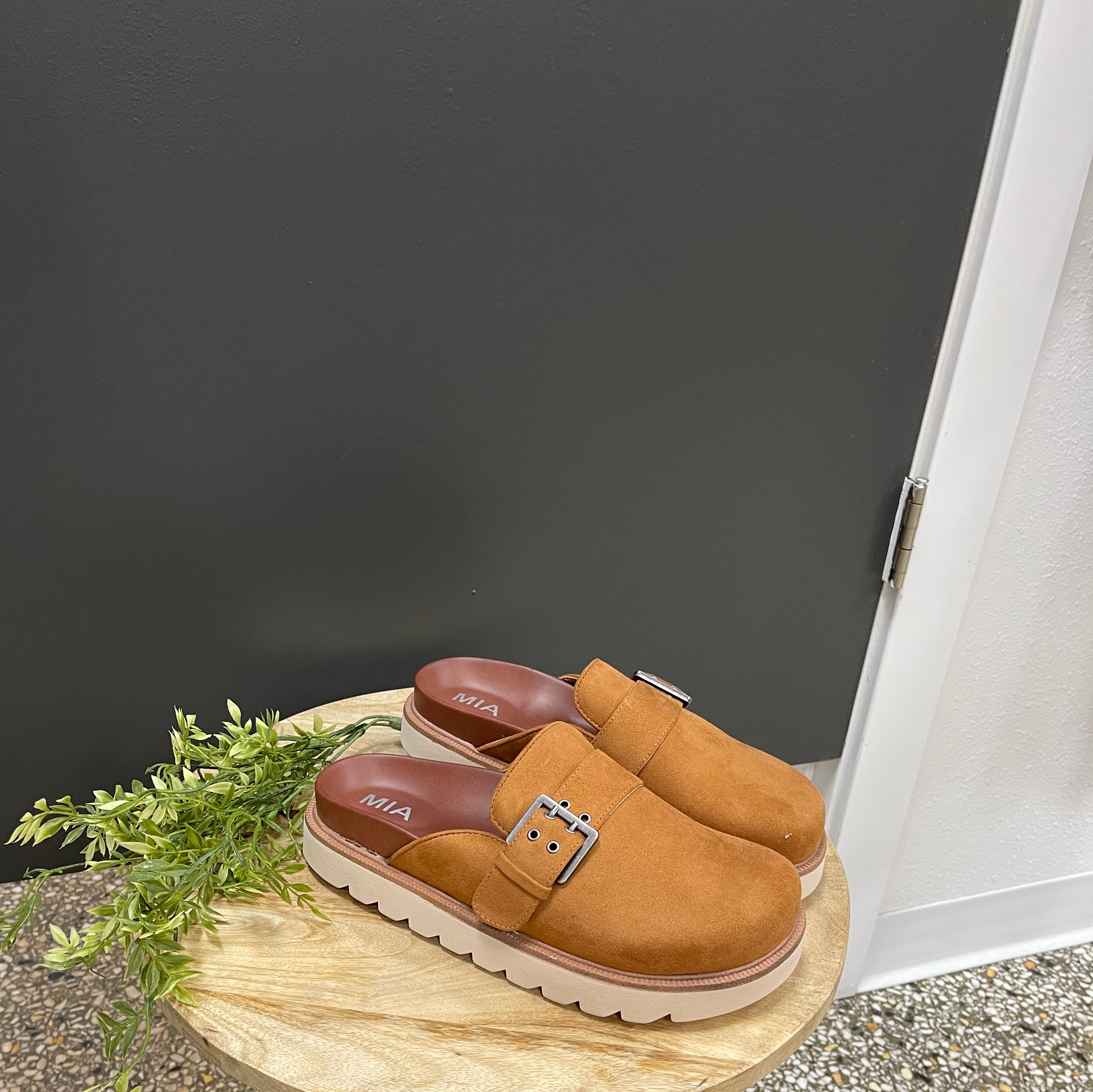 MIA Zamira Clog-Chestnut-Clogs-MIA-The Silo Boutique, Women's Fashion Boutique Located in Warren and Grand Forks North Dakota