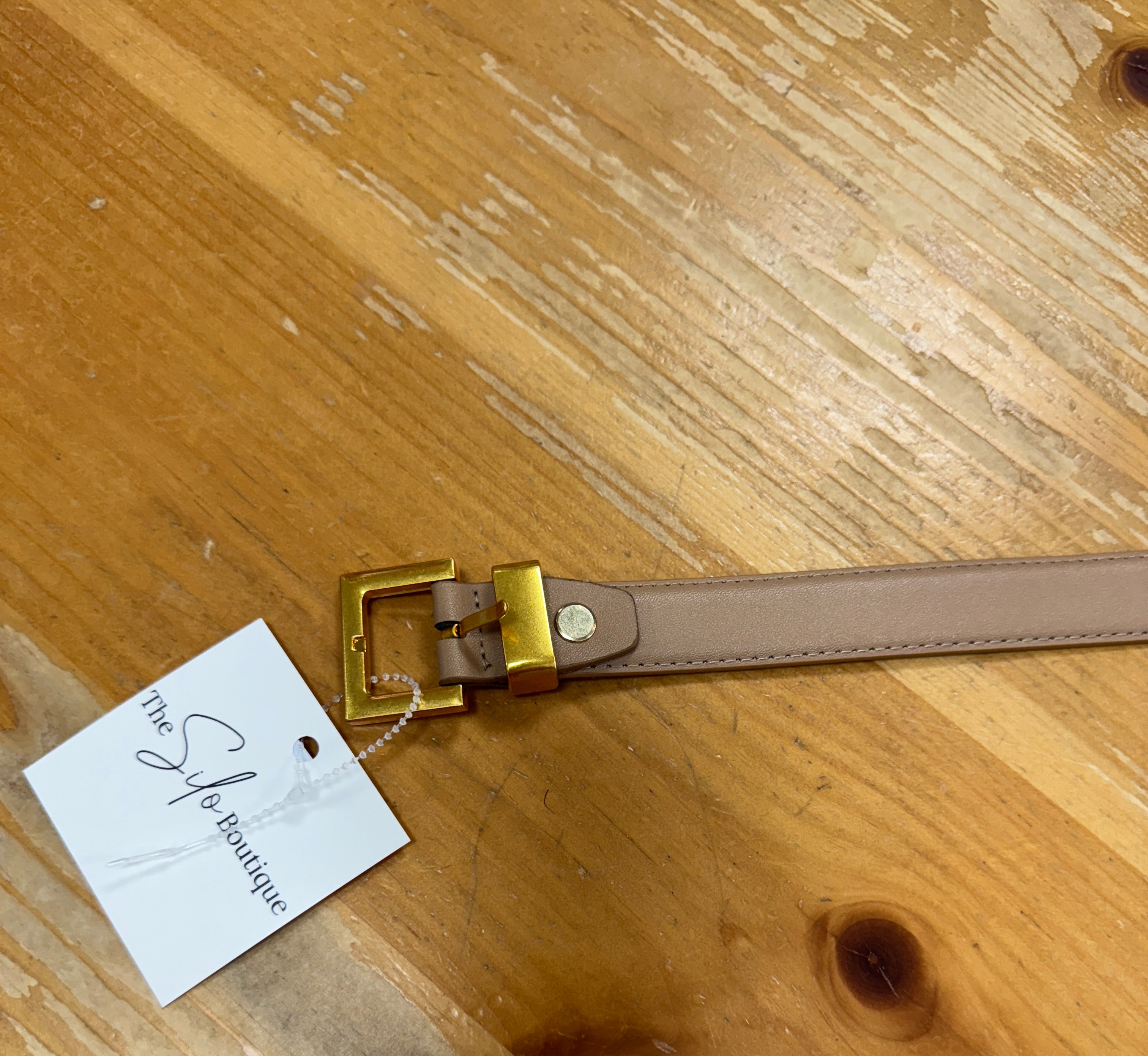 Tan Square Leather Belt-Belts-Fame-The Silo Boutique, Women's Fashion Boutique Located in Warren and Grand Forks North Dakota